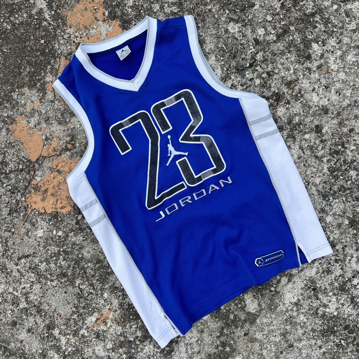Nike × Vintage Vintage Jordan Nike Embroidered Logo Dri Fit Tank Top Size US L / EU 52-54 / 3 - 3 Thumbnail