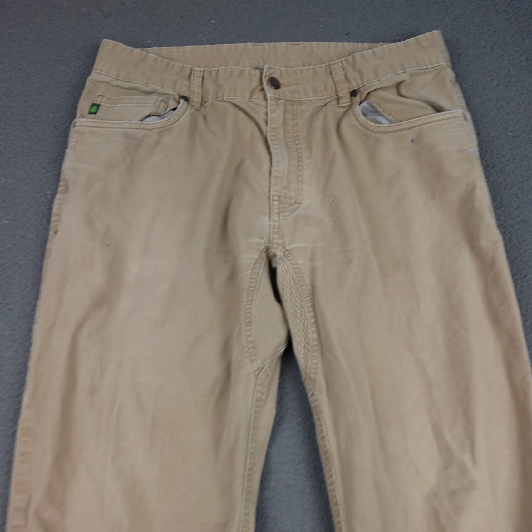 Vintage Stio Pants Mens 35x30 Beige Khaki Outdoor Workwear Paint Stains Size US 35 - 4 Thumbnail