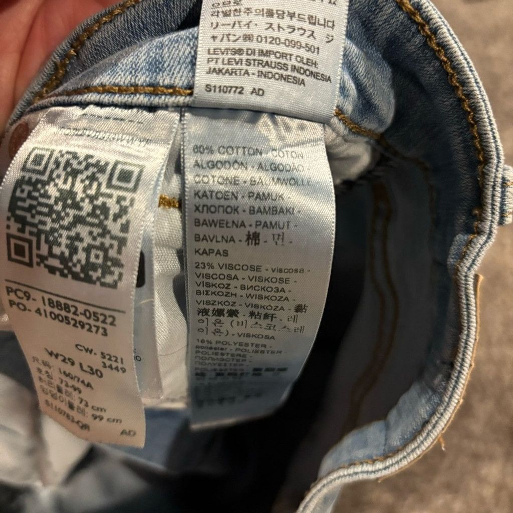 Levi's Women’s Levi’s 712 Jeans Size 28" / US 6 / IT 42 - 8 Thumbnail