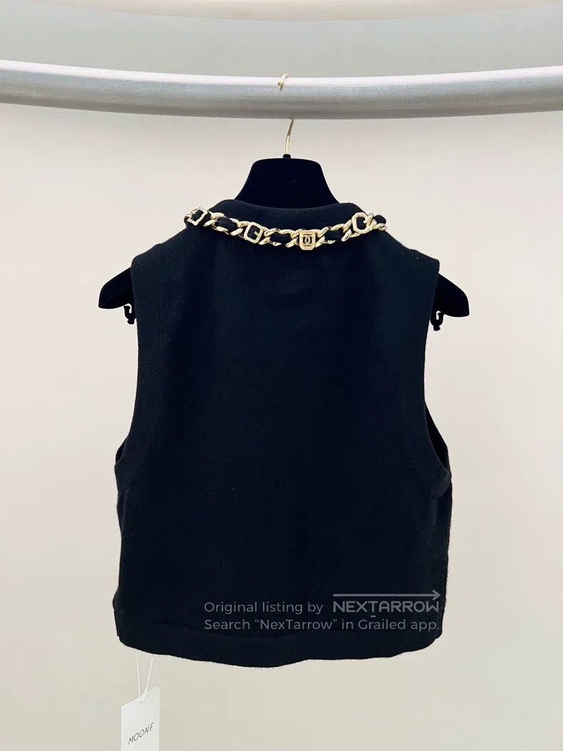 Chanel Chanel 24A Handicraft Workshop Black Chain Cashmere Vest Size XS / US 0-2 / IT 36-38 - 2 Thumbnail