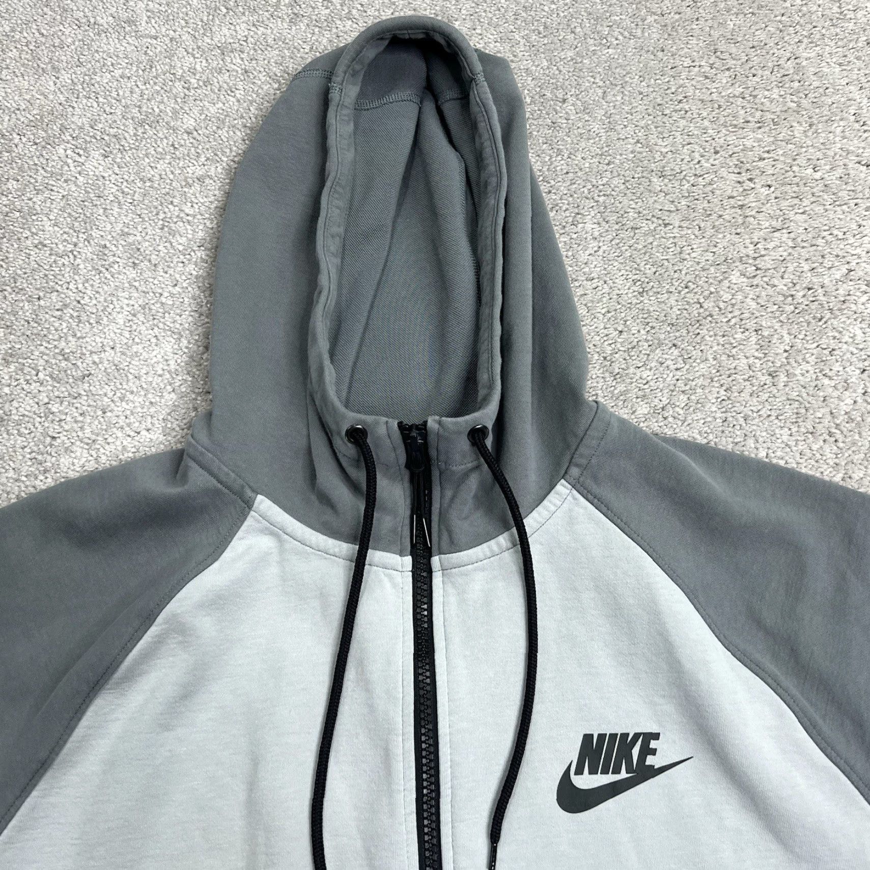 Nike Nike Hoodie Mens Large Gray Color Block Full Zip Sportswear Pockets Sweatshirt Size US L / EU 52-54 / 3 - 3 Thumbnail