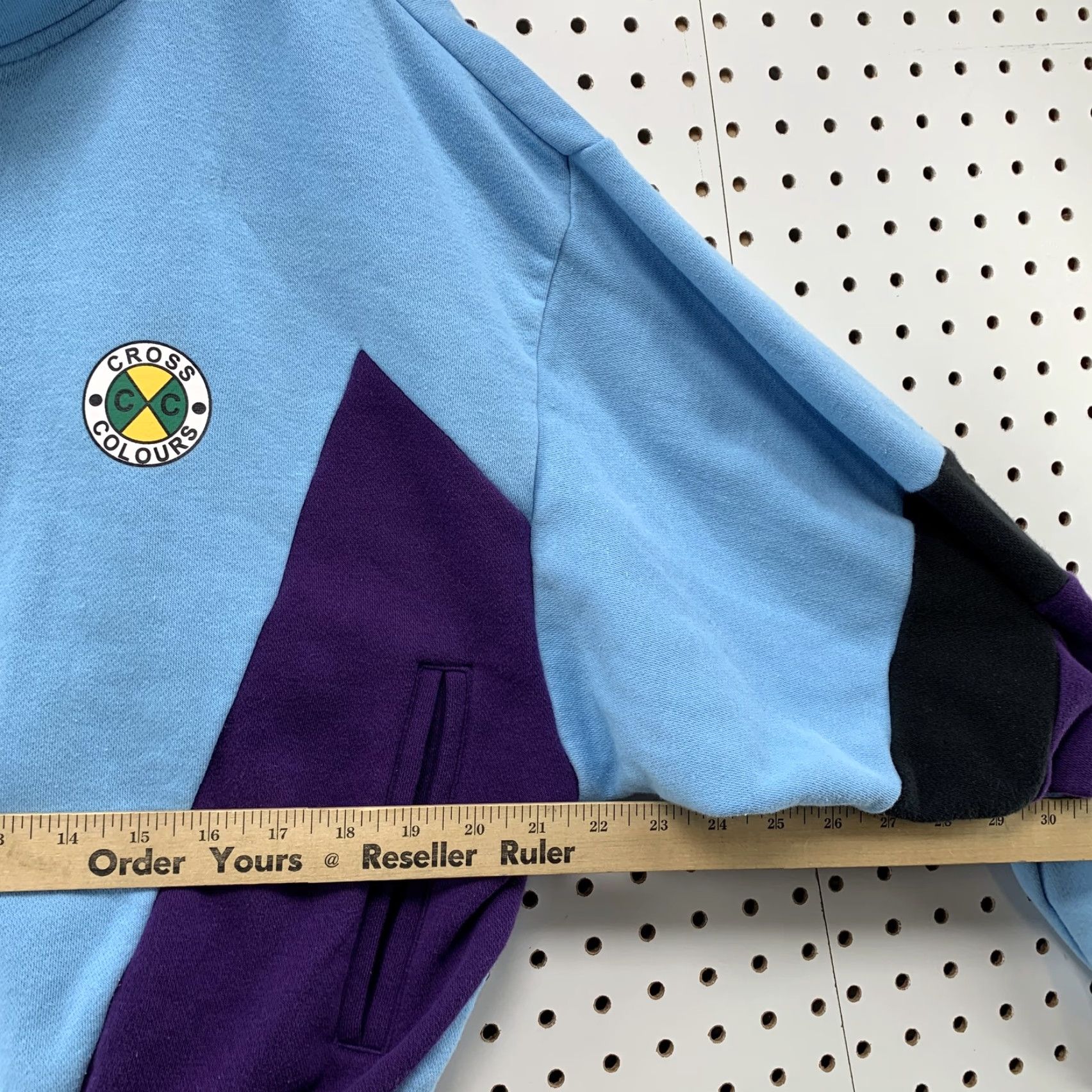 Vintage VINTAGE Cross Colours Fleece Jacket Full Zip Blue Medium Spell Out Logo Womens Size M / US 6-8 / IT 42-44 - 4 Thumbnail