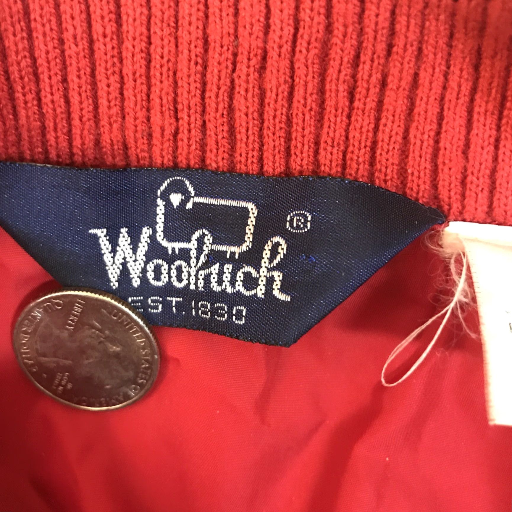 Vintage VINTAGE Woolrich Windbreaker Jacket Mens Red Full Zip Hooded Wind-Resistant Outdoor 80s 90s Casual Size M Size US M / EU 48-50 / 2 - 2 Thumbnail