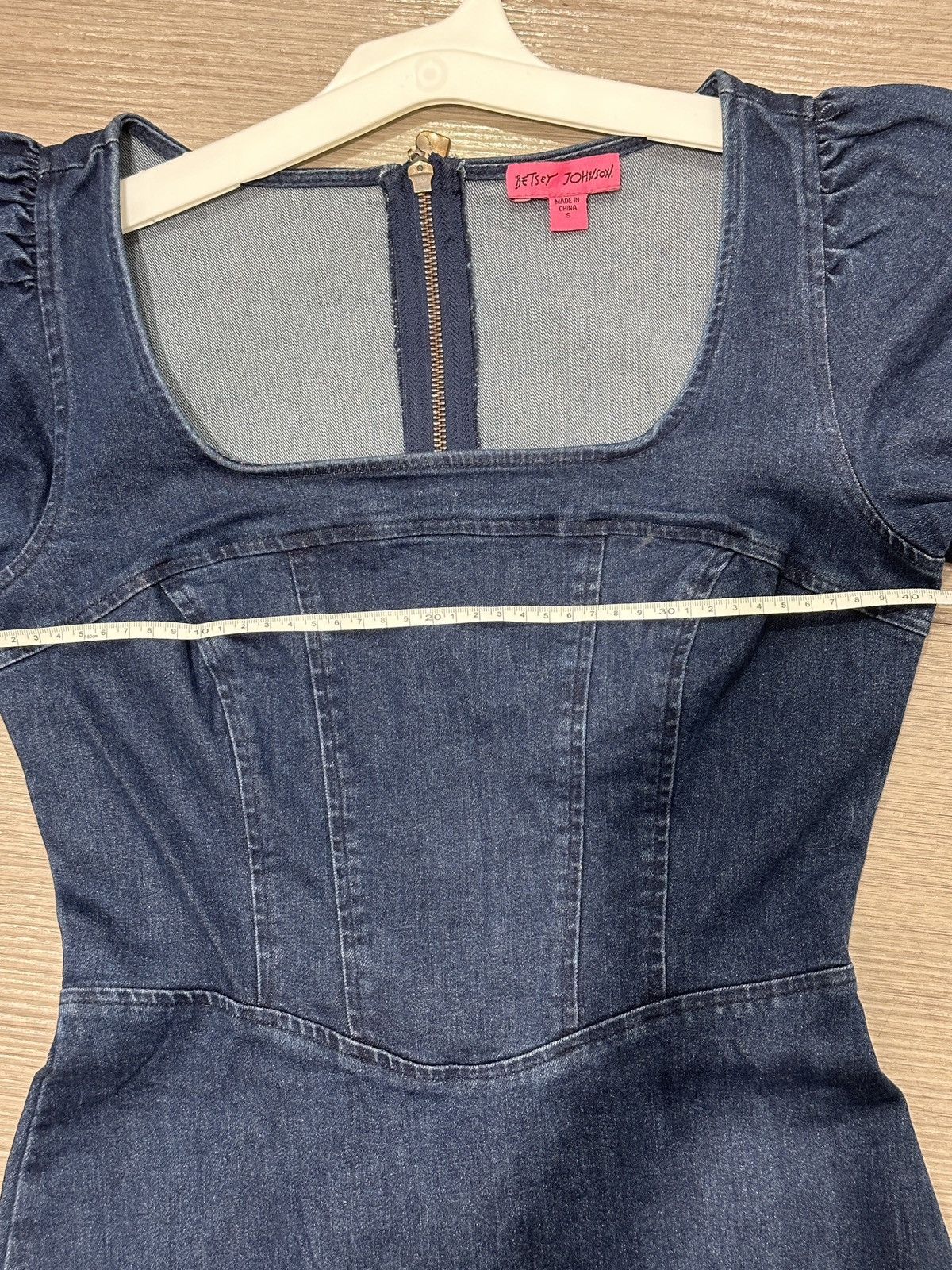 Betsey Johnson Betsey Johnson denim dress. Puff sleeve back zip closure S Size S / US 4 / IT 40 - 5 Thumbnail