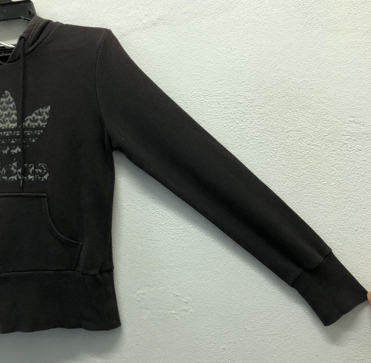Adidas Vintage Adidas Big Logo Hoodie Size M / US 6-8 / IT 42-44 - 7 Thumbnail