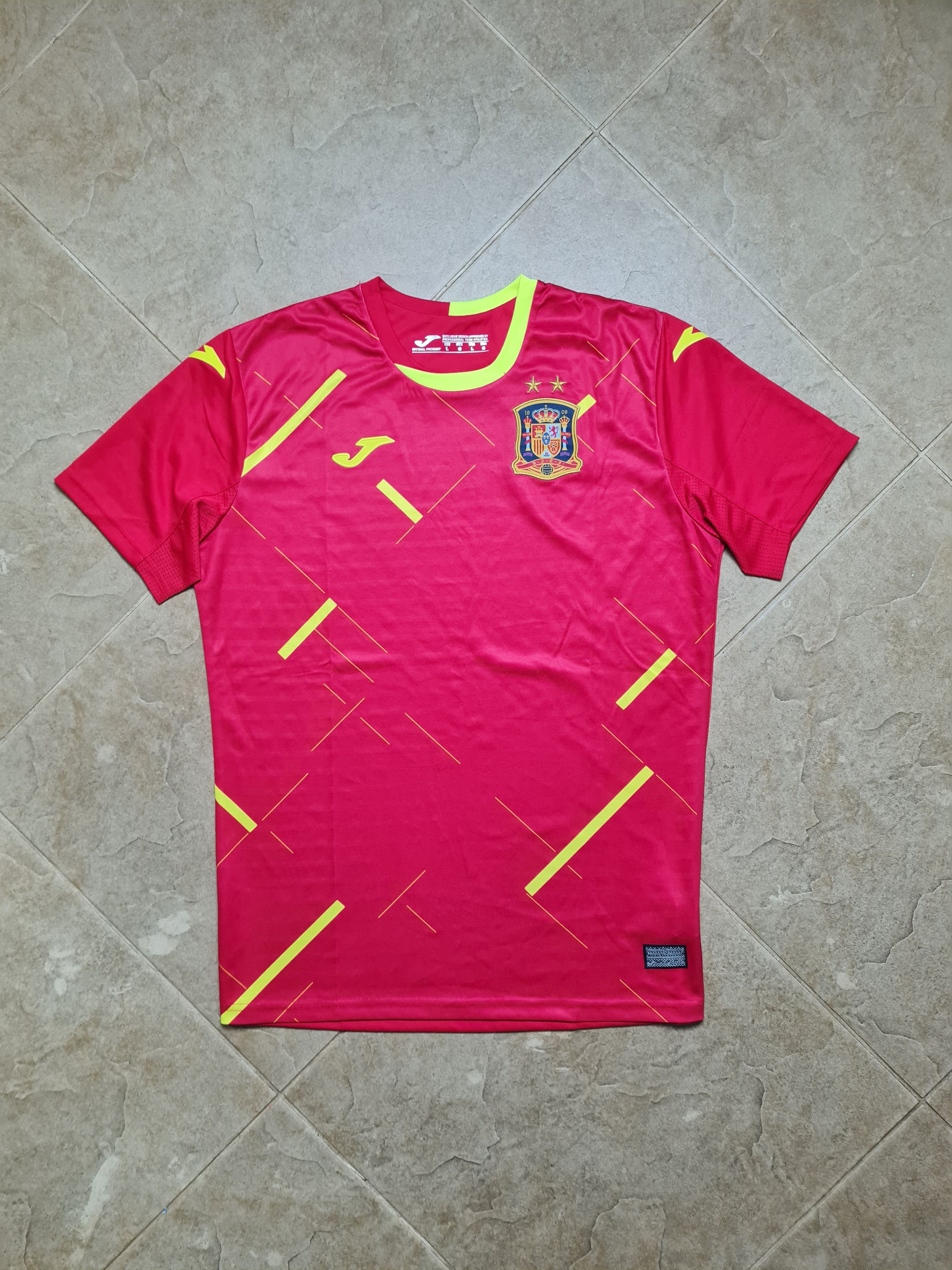 Joma Joma Spain Futsal National Team 2021 Home Football Size US L / EU 52-54 / 3 - 4 Thumbnail