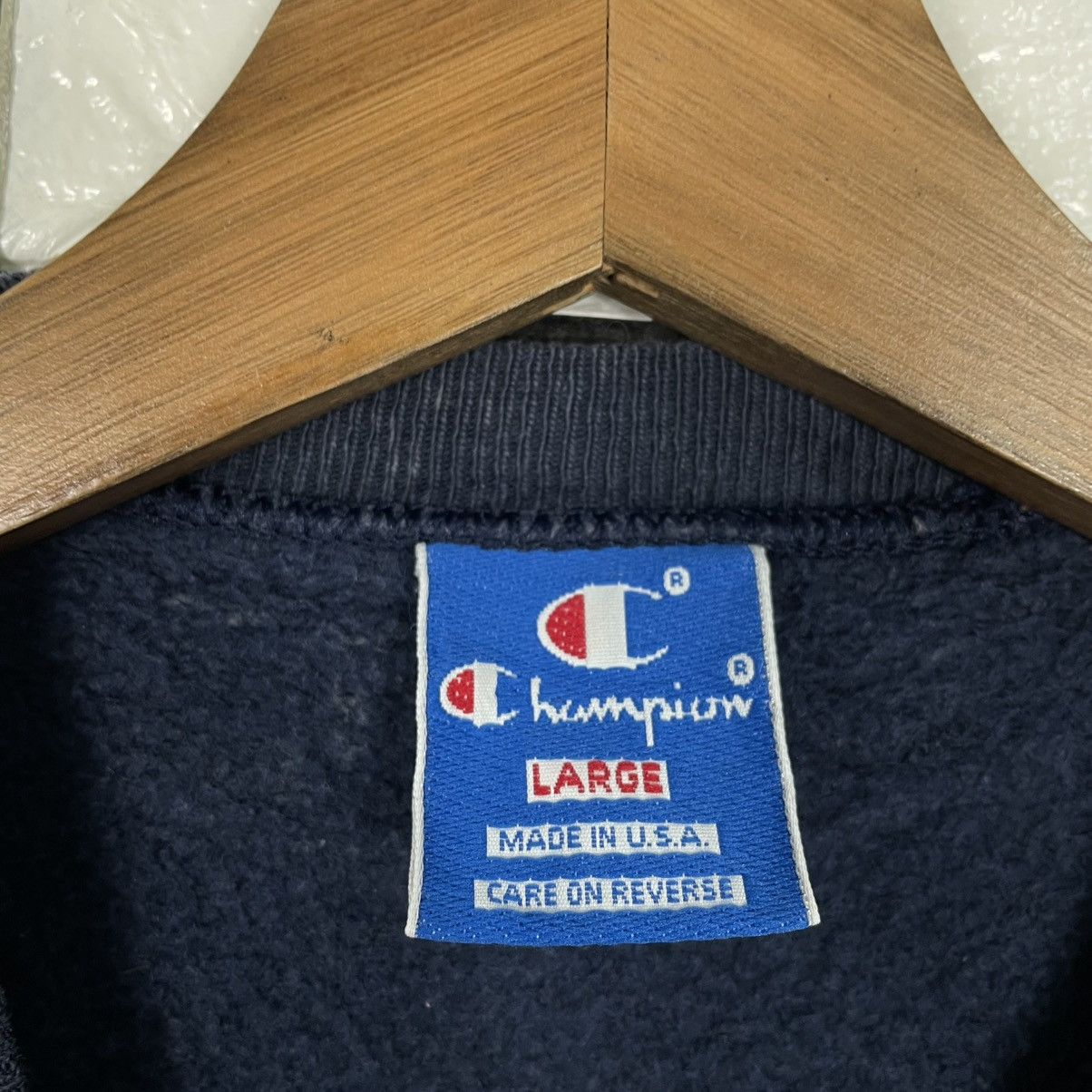 Champion Vintage Champion Sweatshirt Made In USA Size US L / EU 52-54 / 3 - 11 Thumbnail