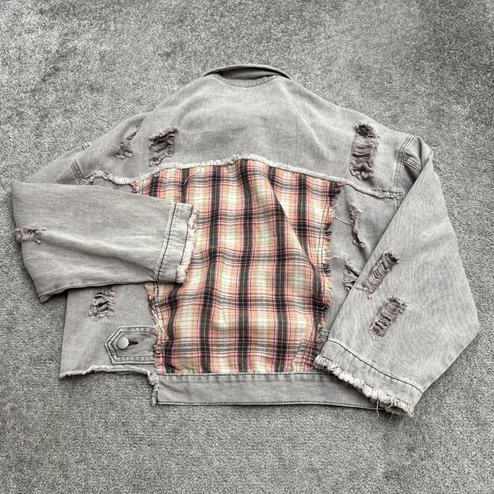 Vintage POL Distressed Denim Jacket Womens Medium Gray Acid Wash Plaid Cotton Streetwear Size M / US 6-8 / IT 42-44 - 2 Thumbnail