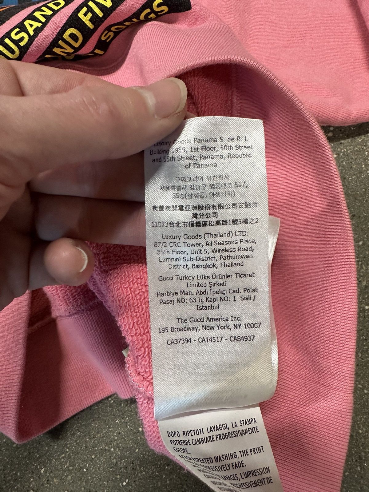 Gucci Gucci Pineapple Pull Over Hoodie Light Pink/Multi Size US XXS / EU 40 - 10 Thumbnail