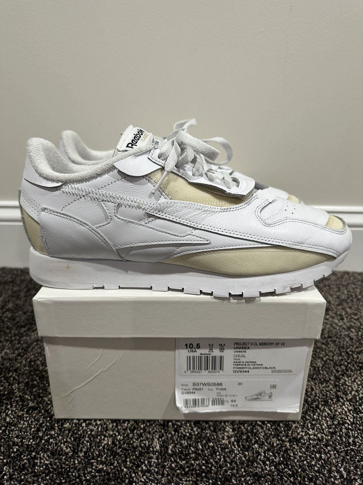 Maison Margiela × Reebok Reebok Classic Re-Co Margiela Project 0 Memory Of V2 Sneaker Size US 10.5 / EU 43-44 - 4 Thumbnail