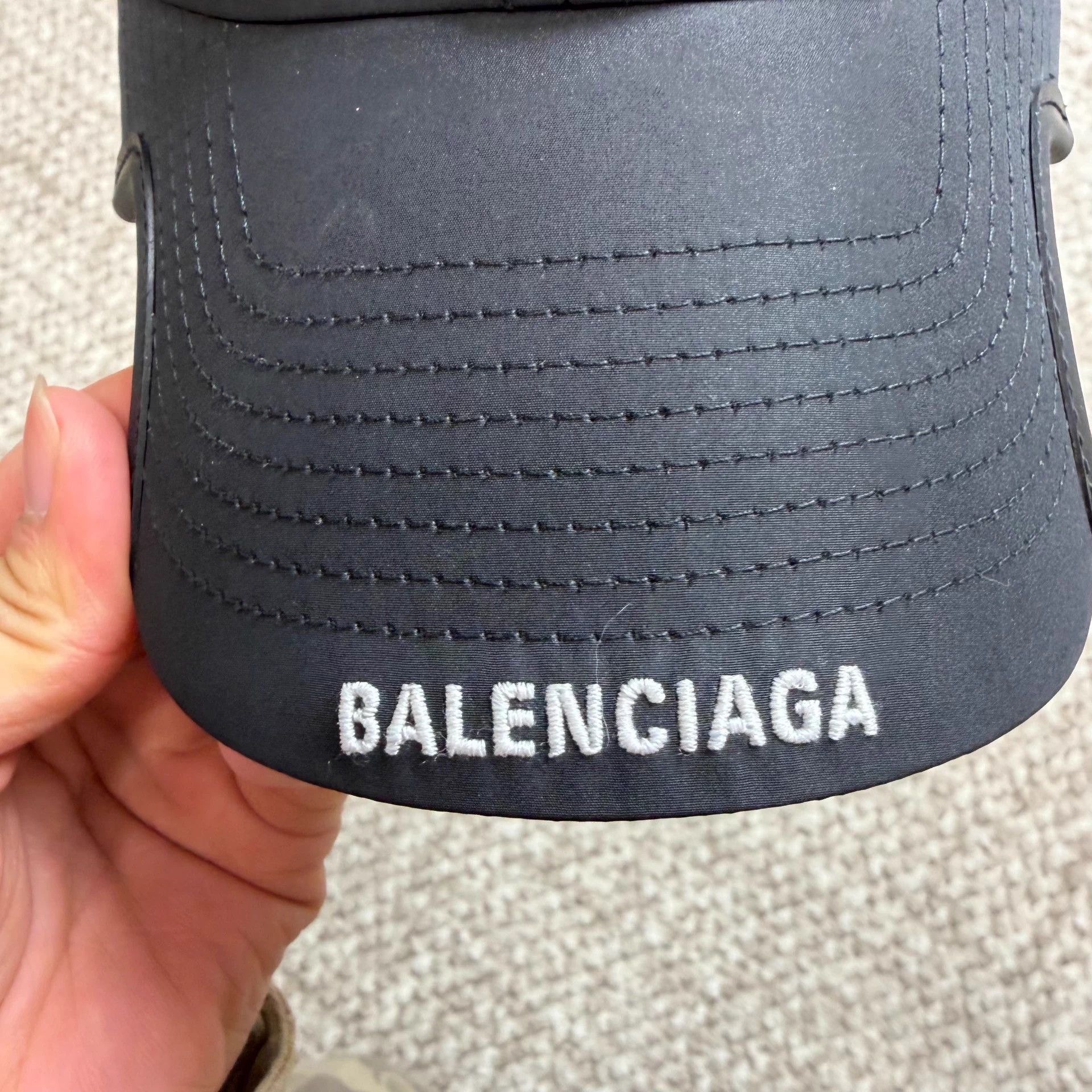 Balenciaga Balenciaga Original Polyester Unisex Black Cap L Like New Size ONE SIZE - 4 Thumbnail