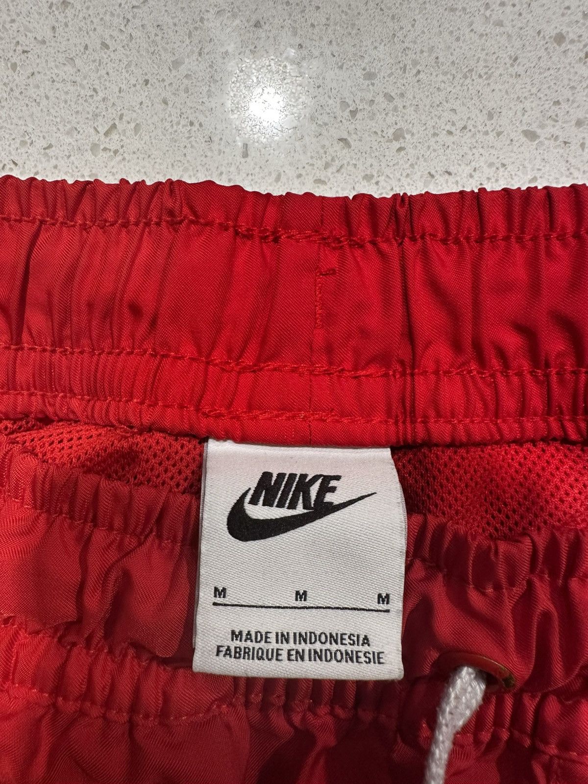 Nike Red Nike Shorts Size US 30 / EU 46 - 3 Thumbnail