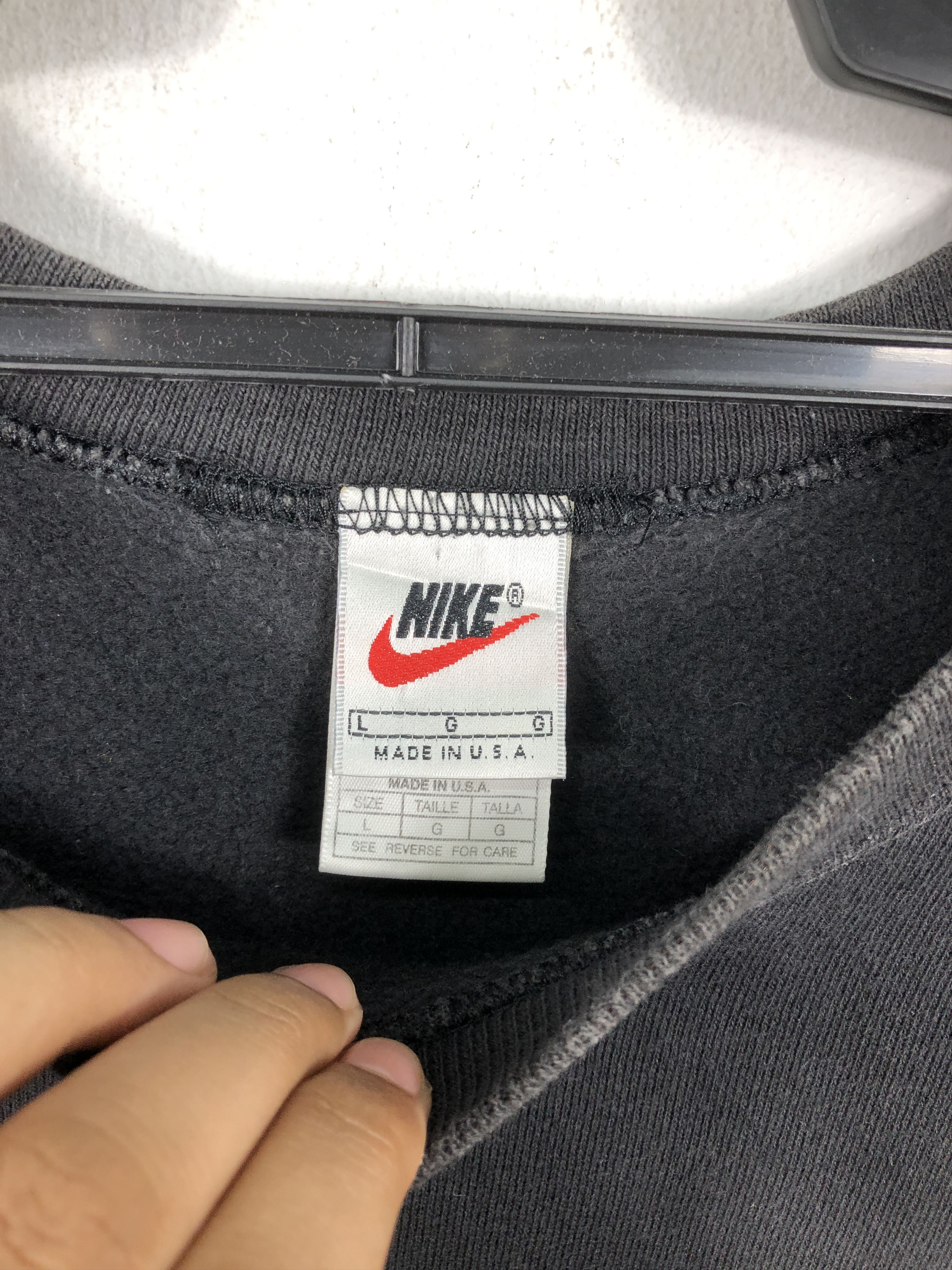 Nike Vintage Nike Small Swoosh Sweatshirt Size US XXL / EU 58 / 5 - 8 Thumbnail