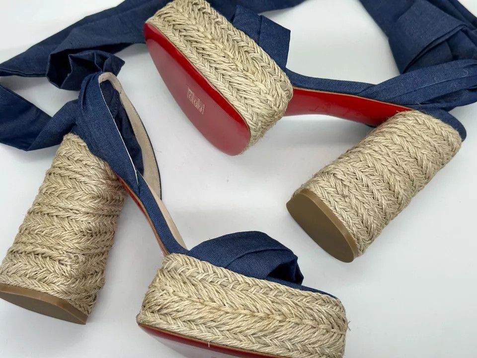 Christian Louboutin o1s1wg110924 Mariza Du Heeled in Blue Size US 6 / IT 36 - 7 Thumbnail