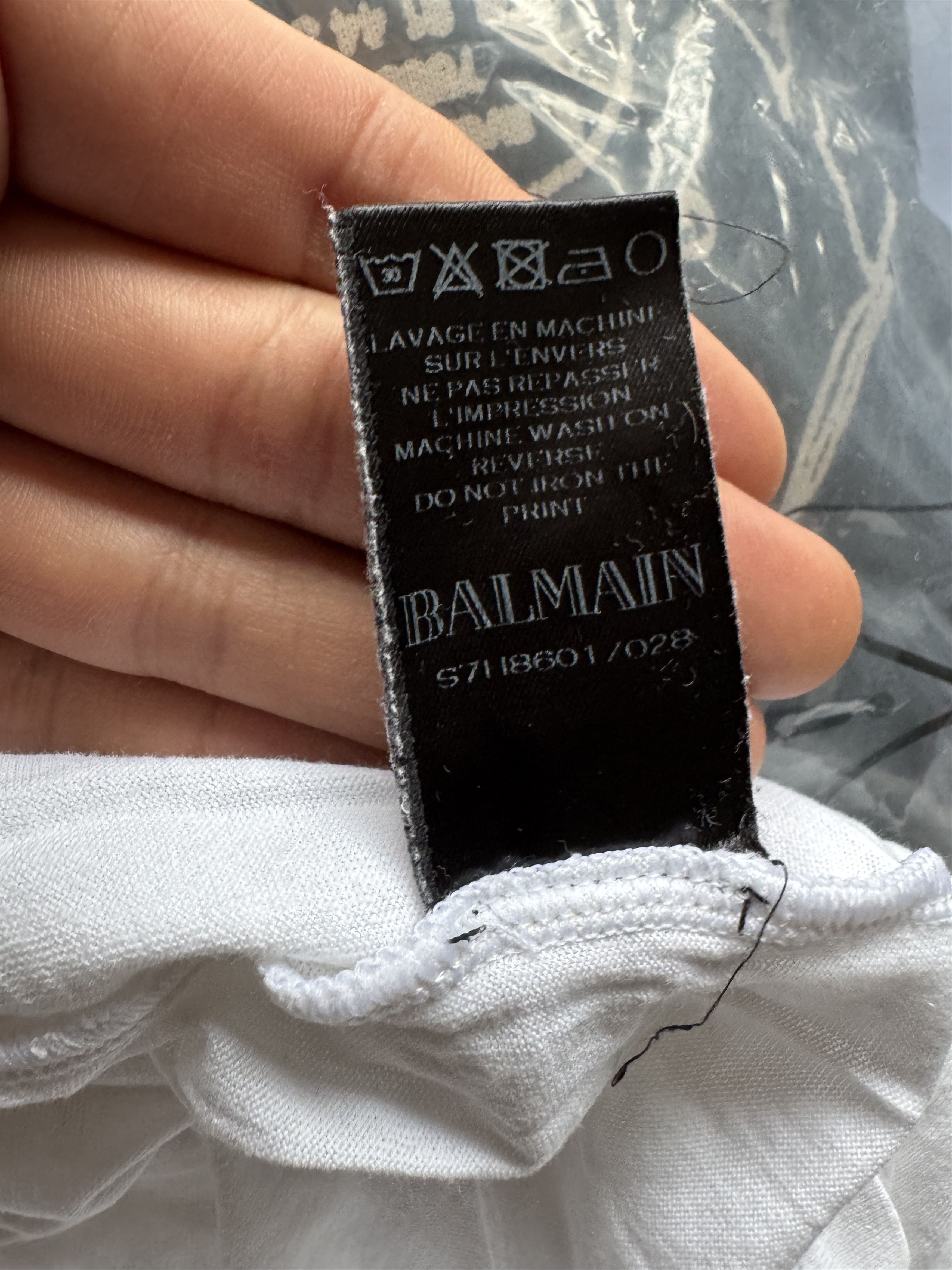 Balmain Eyes of the Wolf Graphic Tee Size US S / EU 44-46 / 1 - 9 Thumbnail