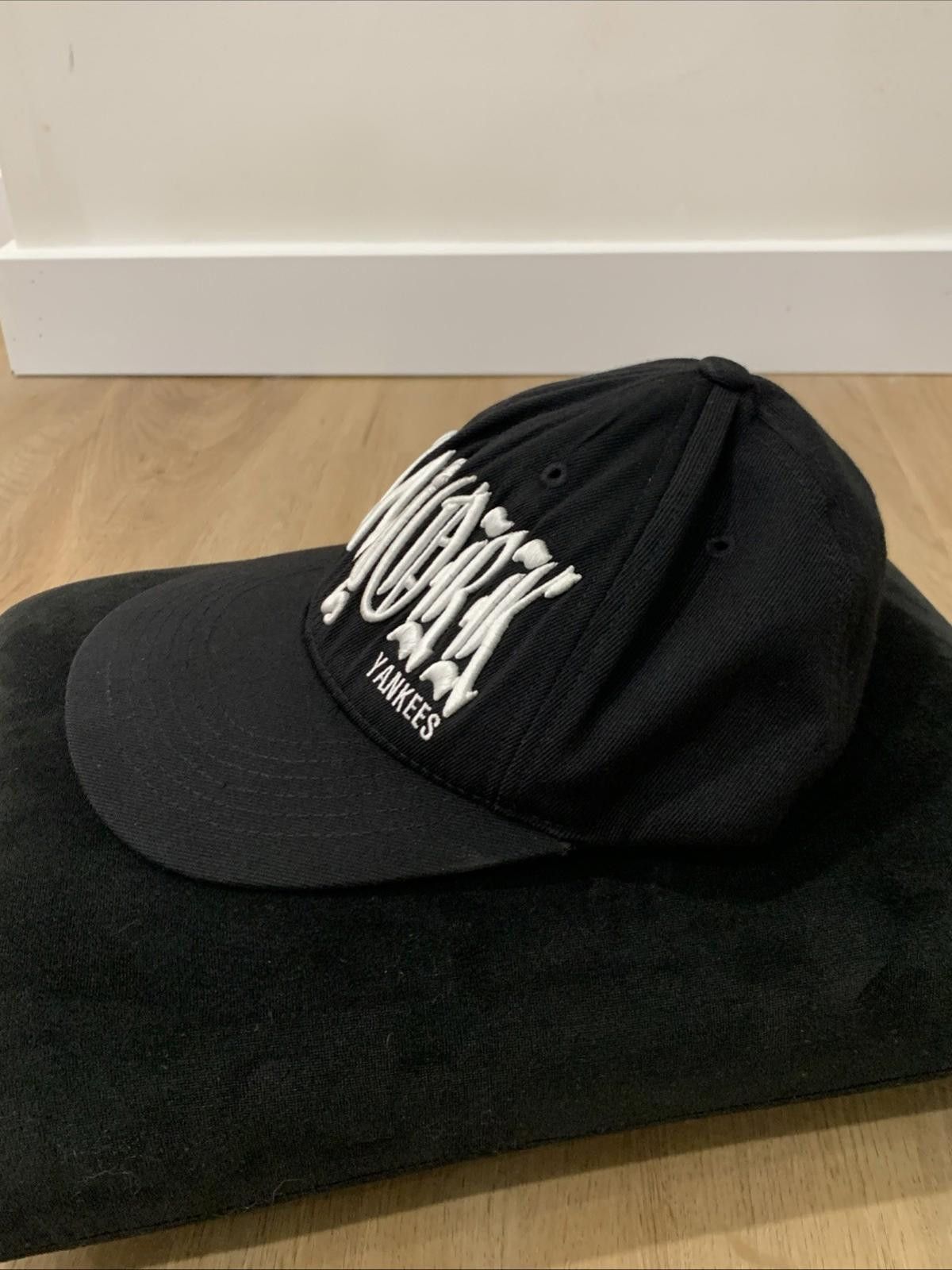 Other Vintage 1990s New York Yankees MLB Black Flex Fit Hat Size ONE SIZE - 3 Thumbnail