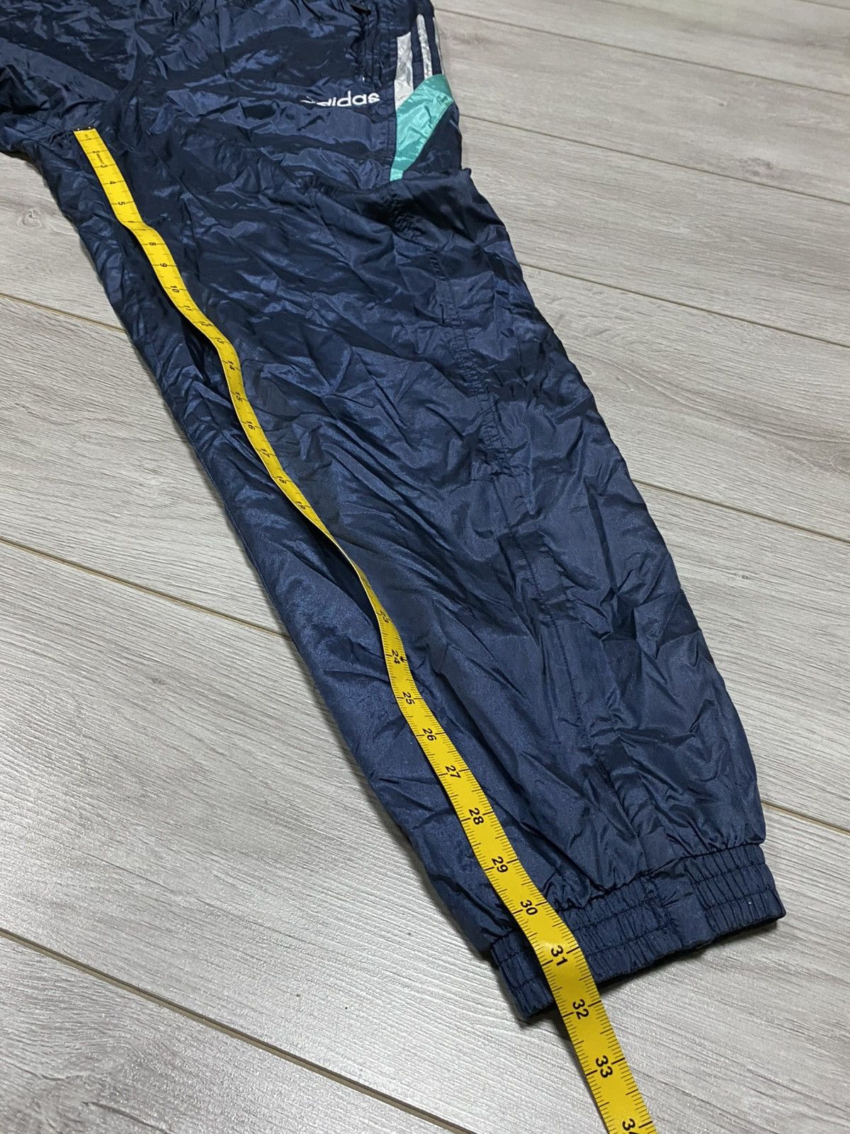 Adidas Adidas vintage track suit zip patterns 90s pants jacket Size US L / EU 52-54 / 3 - 23 Thumbnail