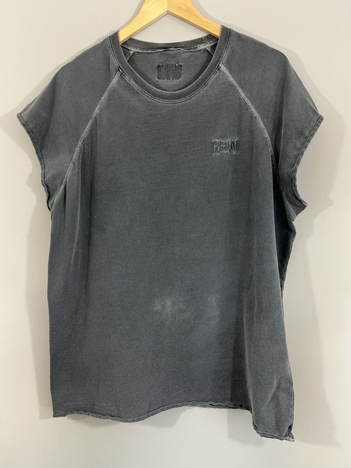 Vintage Thrashed Sun Faded Boxy Oversize Sleeveless Shirt Size US XXL / EU 58 / 5 - 1 Thumbnail