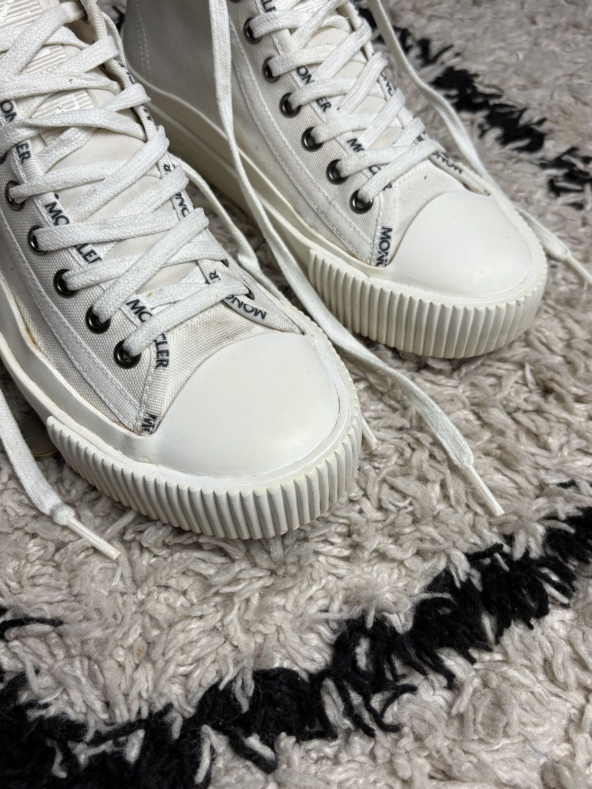 Moncler Moncler Lissex High Top Sneakers Shoes Vintage Size US 7 / IT 37 - 7 Thumbnail