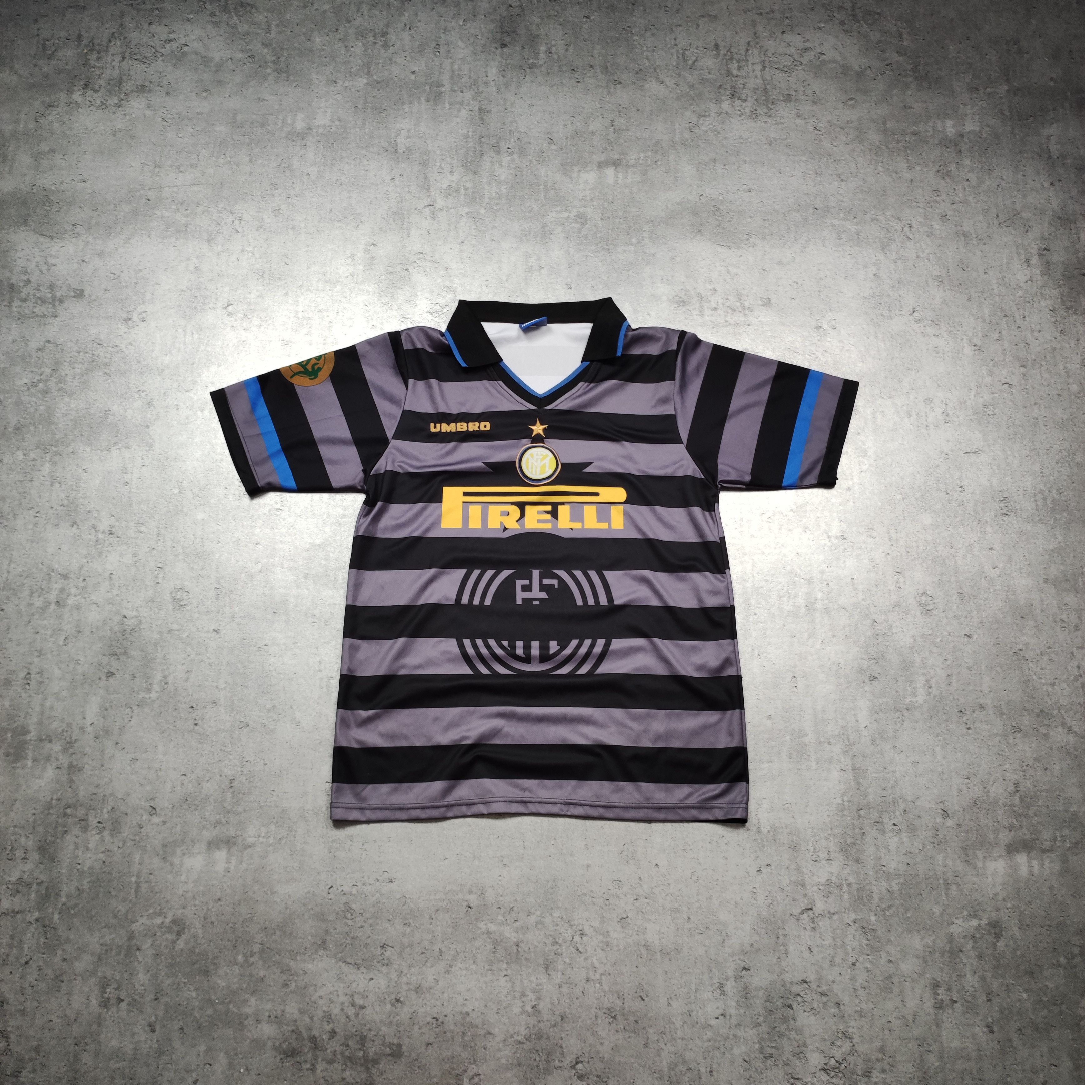 Vintage Vintage Retro 1997/98 Third Inter Milan Football Jersey Size US M / EU 48-50 / 2 - 1 Thumbnail