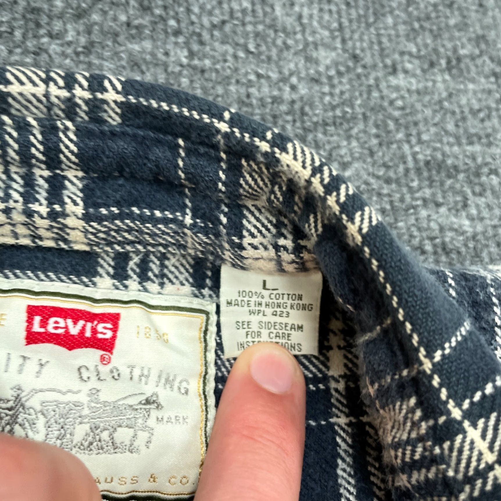 Levi's VINTAGE Levi's Shirt Mens L Blue Flannel Long Sleeve Heavyweight 90s Button-Up Size US L / EU 52-54 / 3 - 6 Thumbnail