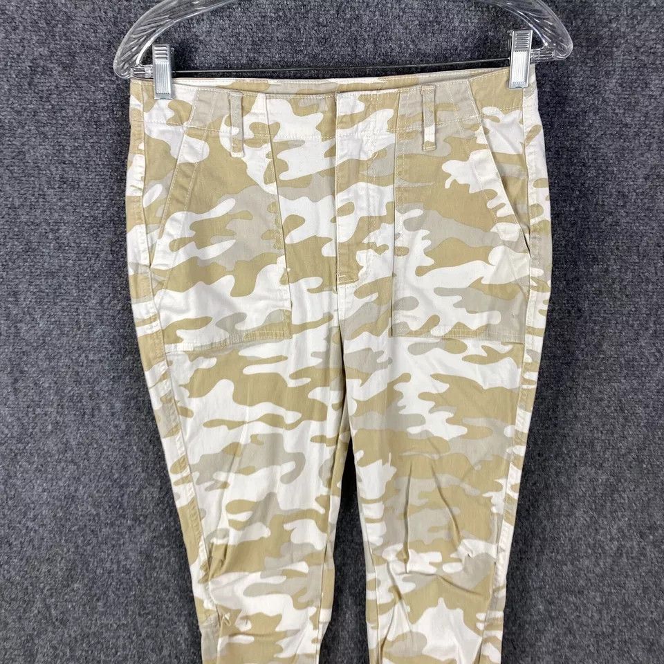 Other Tinseltown Pants Women's Size 3 Camouflage Capris Cotton Size 28" / US 6 / IT 42 - 2 Thumbnail