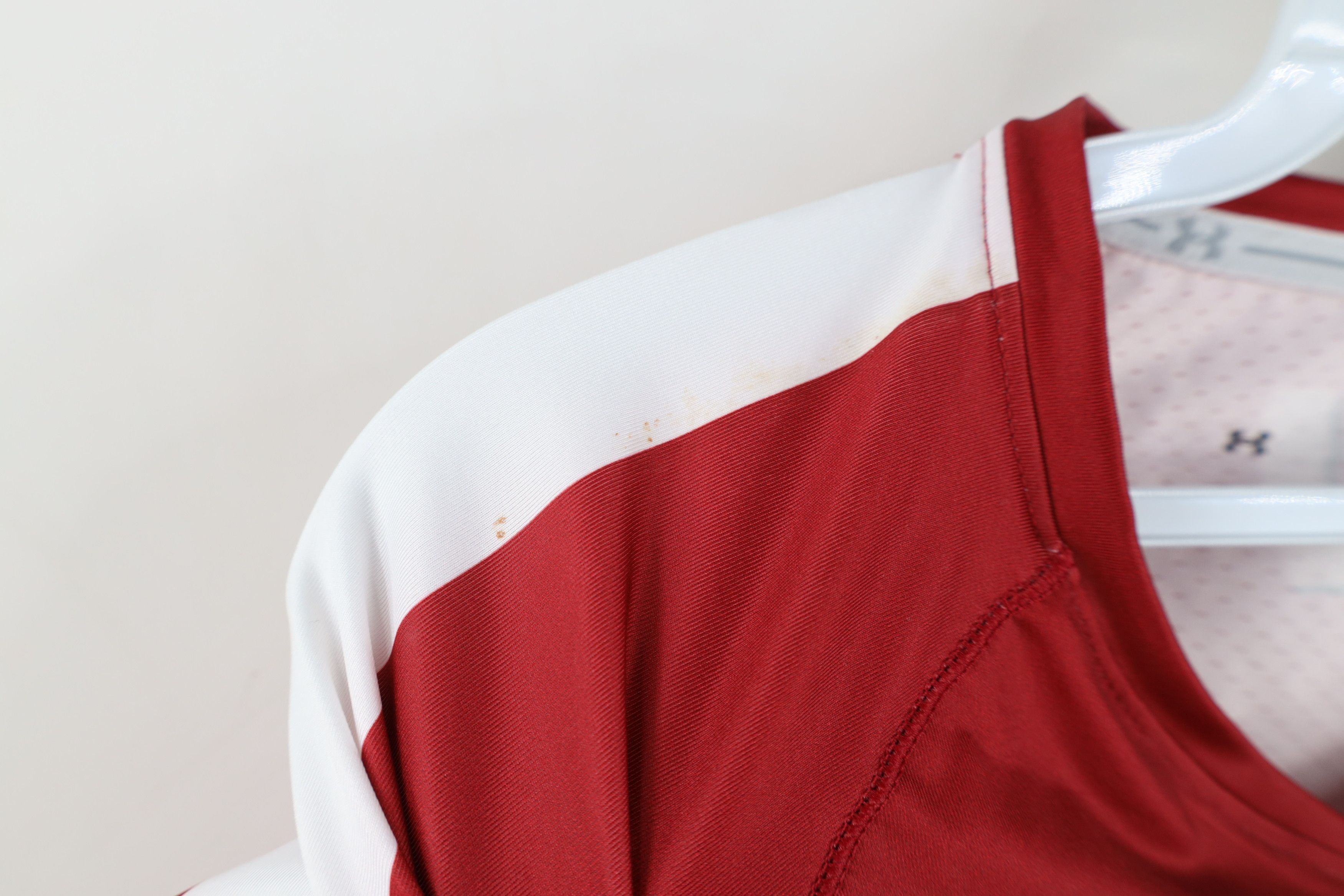 Under Armour New Sample Under Armour University of Wisconsin Jersey Size S / US 4 / IT 40 - 7 Thumbnail