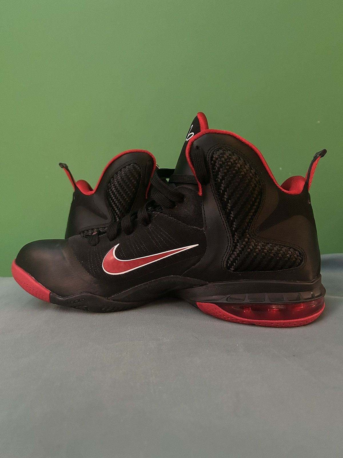 Nike Nike Lebron 9 Miami Heat Away 2012 Size US 11 / EU 44 - 2 Thumbnail
