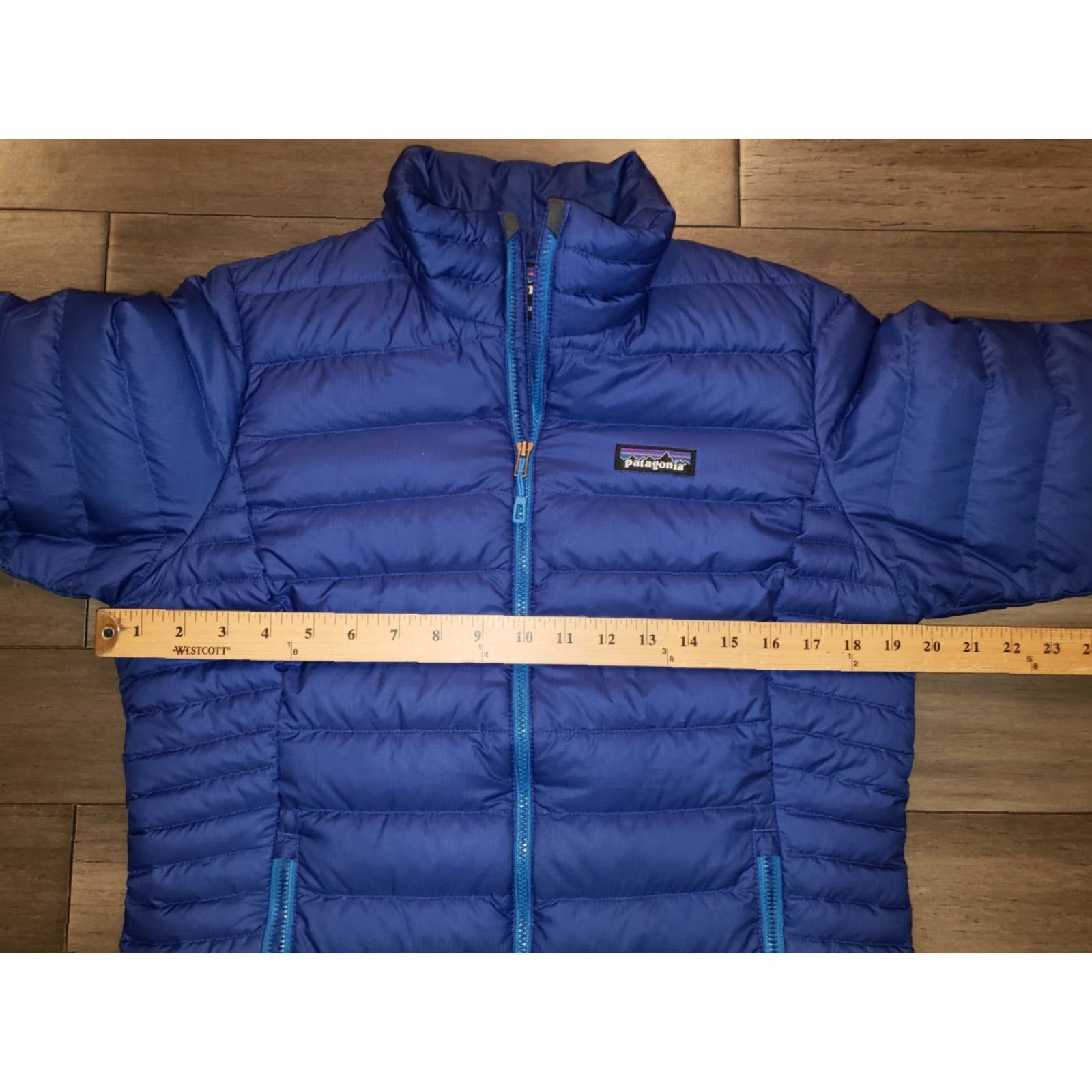 Patagonia Patagonia Down Sweater Jacket M Blue EXCELLENT Shape Womens Puffer Jacket Nylon Down Size M / US 6-8 / IT 42-44 - 4 Thumbnail