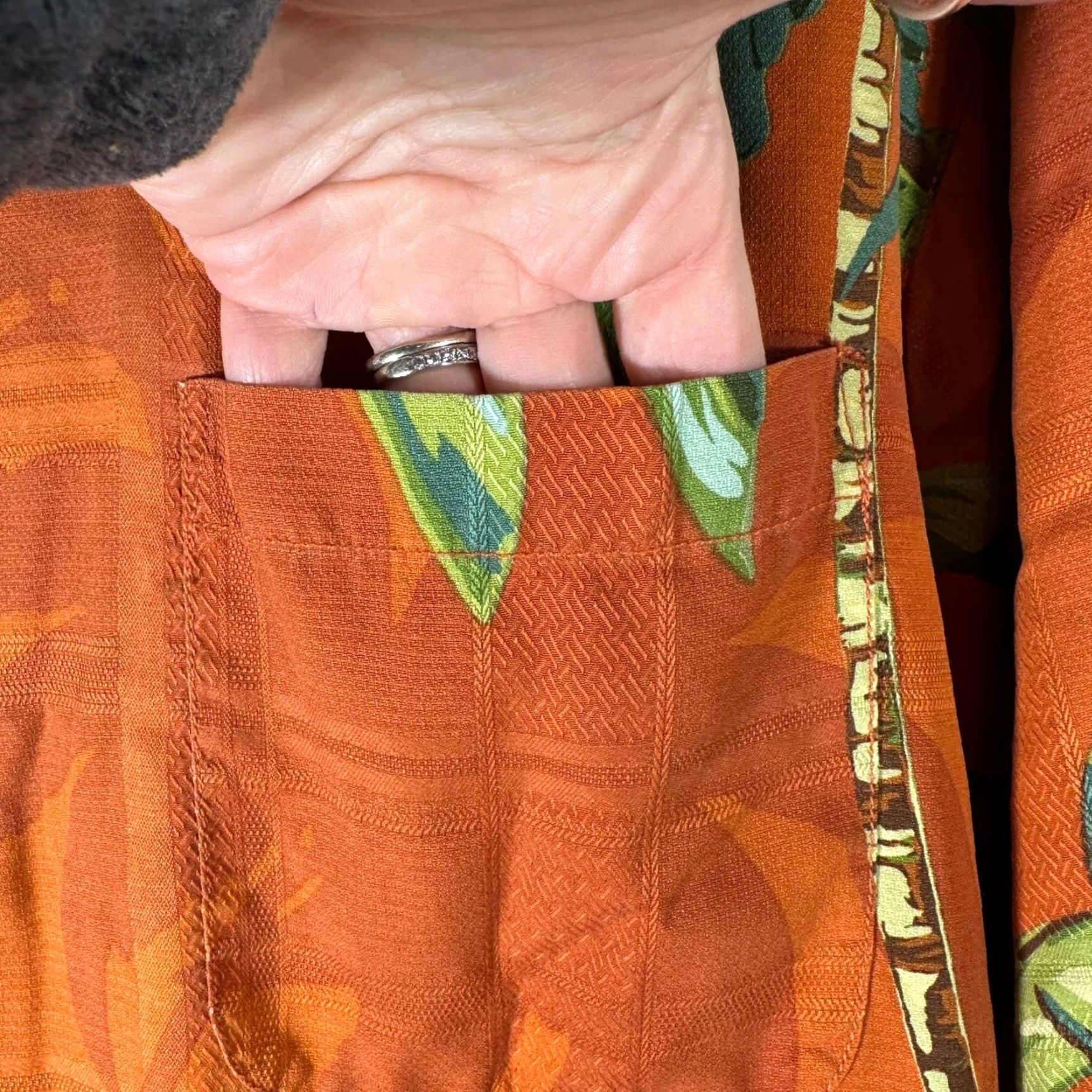 Tommy Bahama Tommy Bahama Camp Shirt Mens Orange Silk Palm Tree Tropical Large T31443 Size US L / EU 52-54 / 3 - 3 Thumbnail