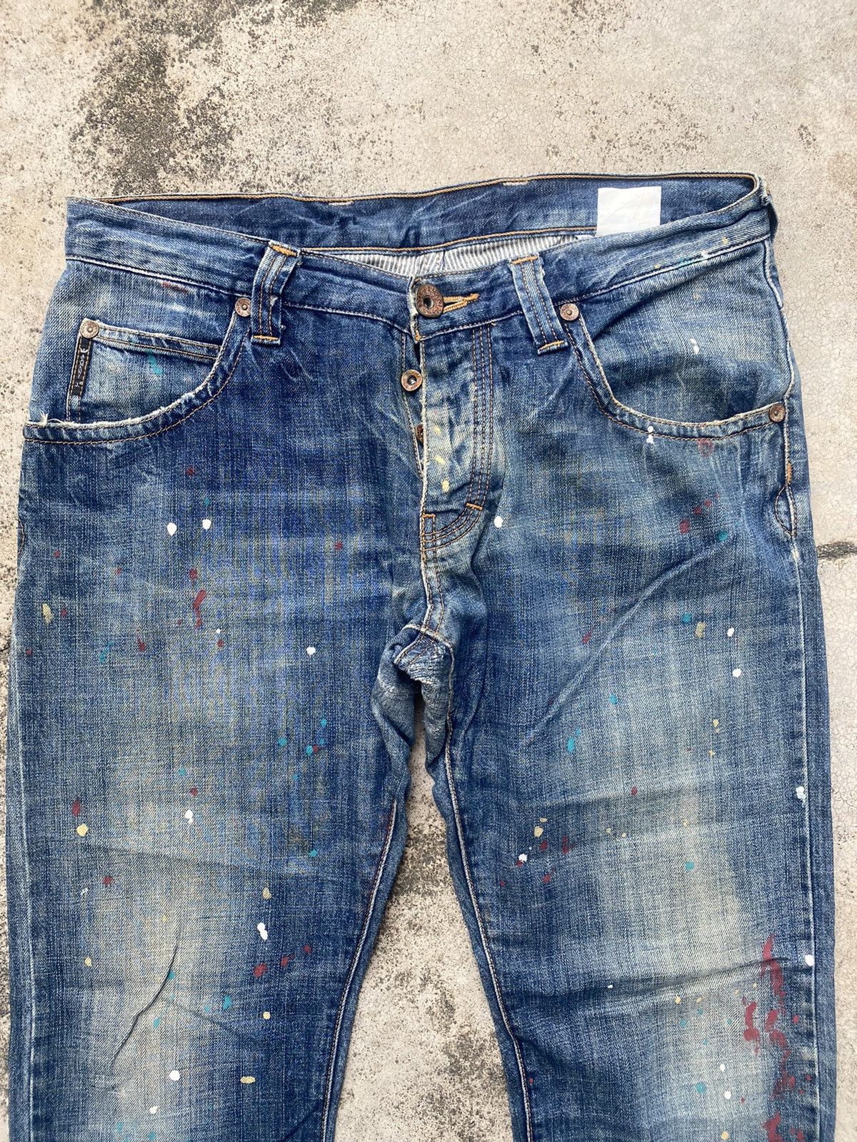 Armani × Armani Exchange × Le Grande Bleu (L.G.B.) Armani Jeans Painted Faded Loose Denim Jeans Size US 33 - 2 Thumbnail
