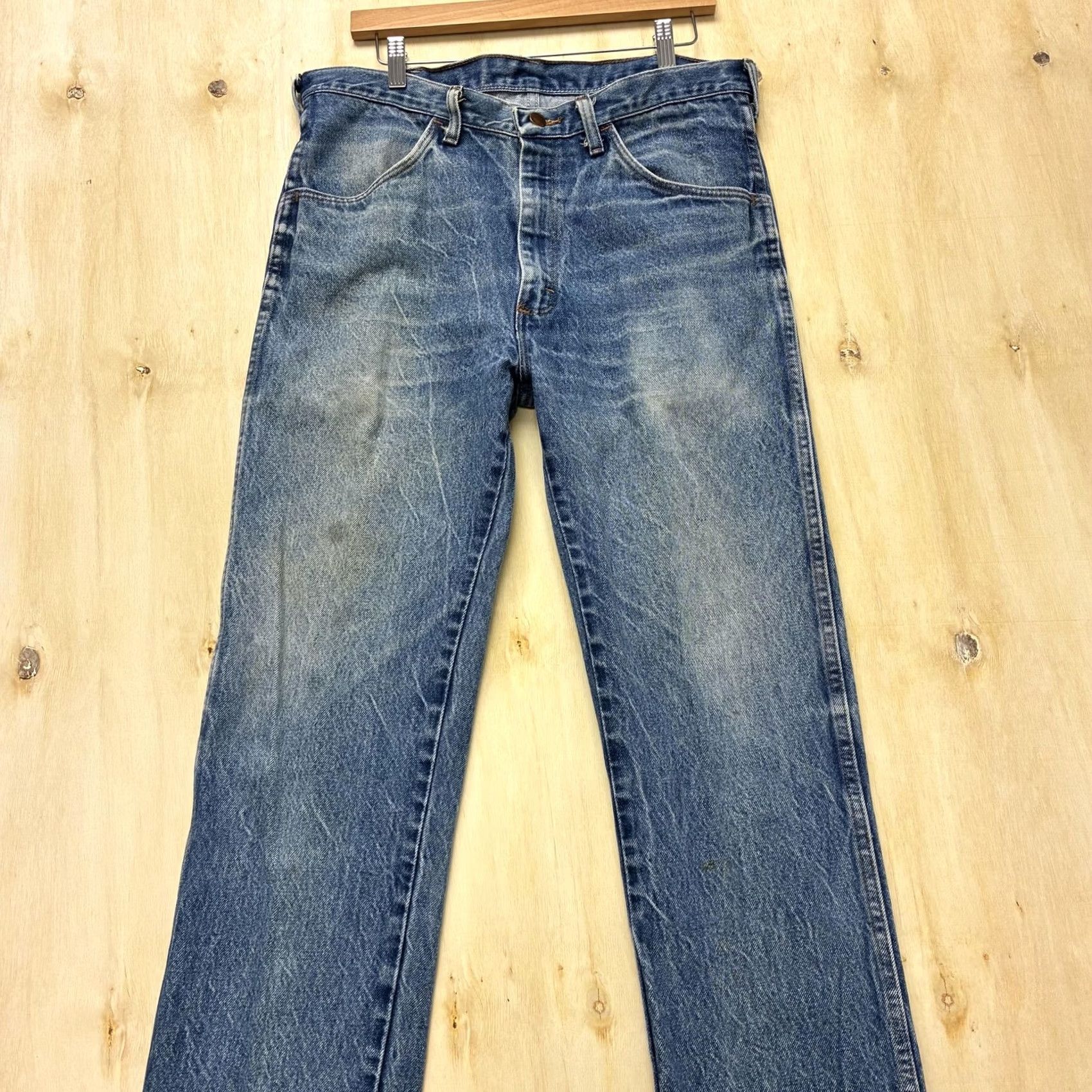 Denime VINTAGE Rustler Jeans Mens 33x30 Medium Wash Blue Straight Faded Denim Workwear Size US 33 - 2 Thumbnail