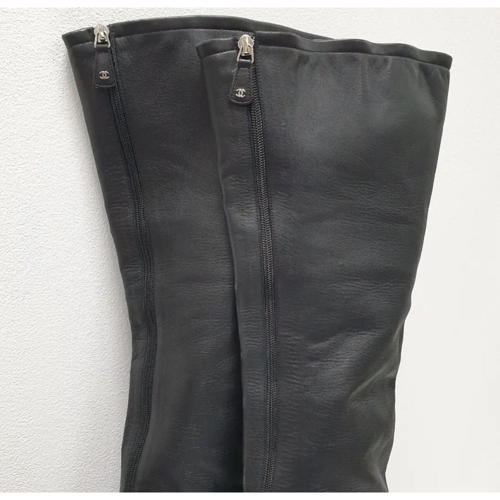 Chanel Chanel Black Suede Leather Over Knee Boots Sz. 39 Size US 9 / IT 39 - 7 Thumbnail