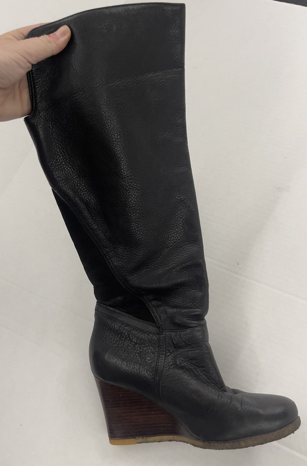 Ugg UGG Australia Black Sheepskin Leather Knee High Wedge Boots Size US 9 / IT 39 - 4 Thumbnail