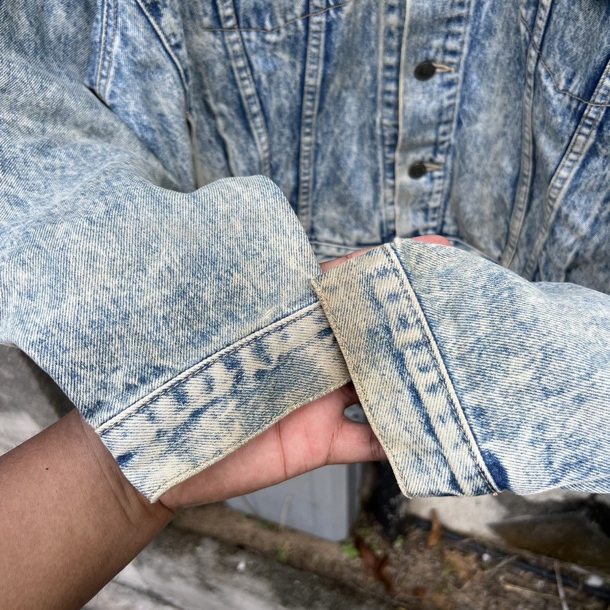 Japanese Brand “RARE” ACID WASH TYPE-3 DENIM JACKET Size US L / EU 52-54 / 3 - 14 Thumbnail