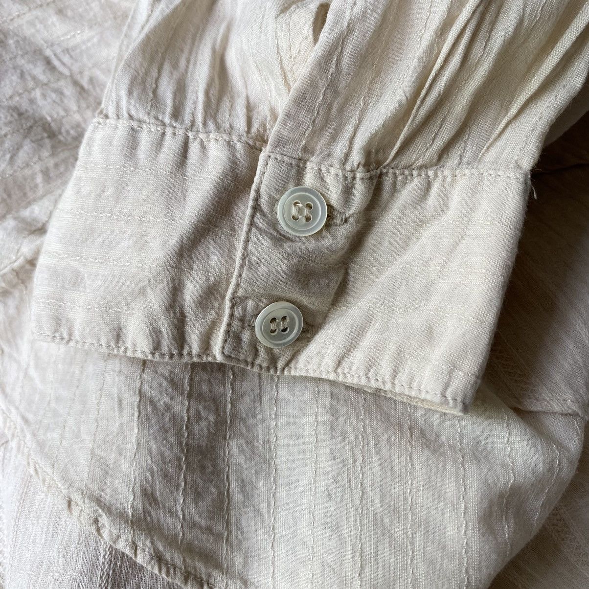 Designer × Japanese Brand A.T Ivory Tiered Ruffle Blouse Size L / US 10 / IT 46 - 18 Thumbnail