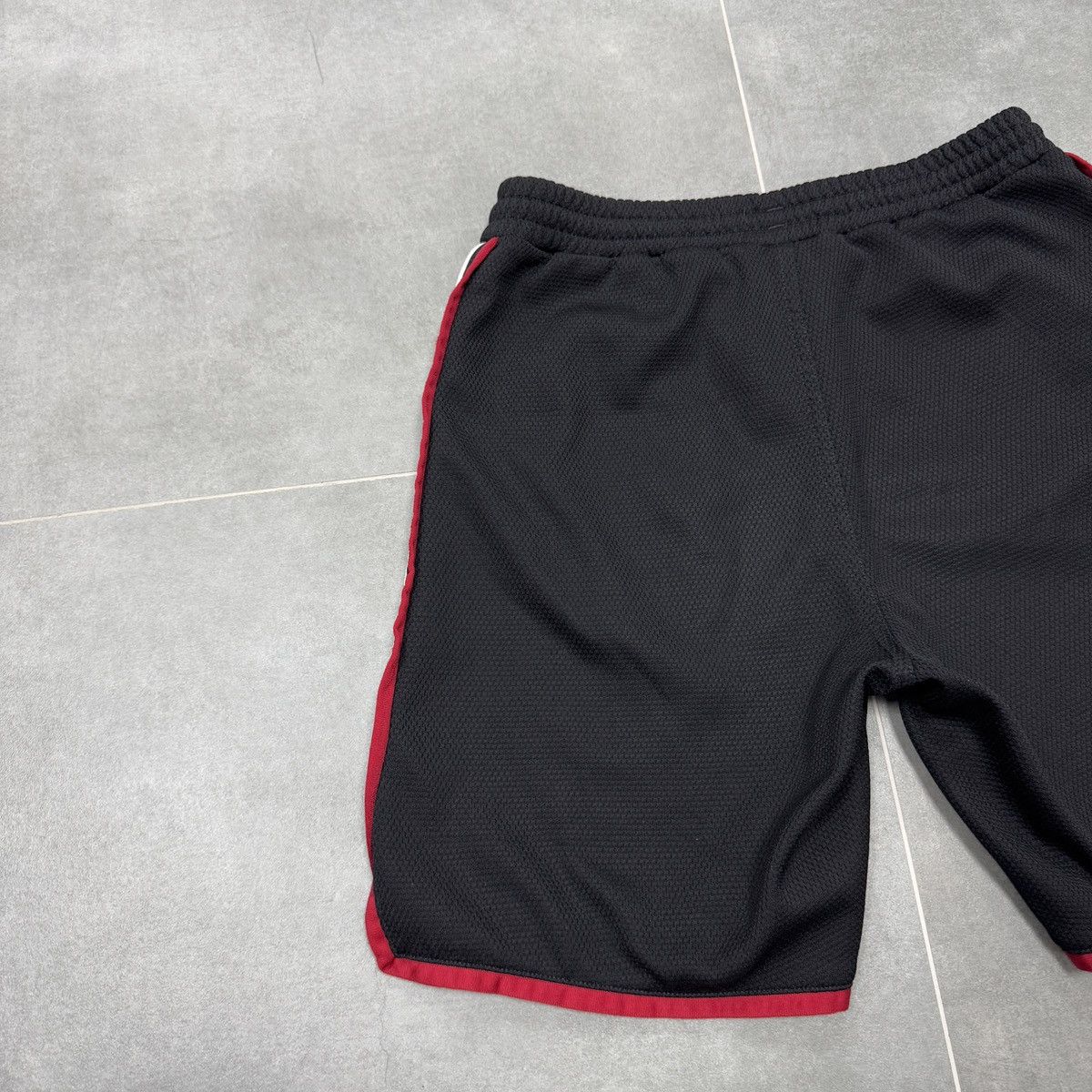 Adidas × Vintage Vintage Adidas Three Stripes Shorts Size S Size US 30 / EU 46 - 16 Thumbnail