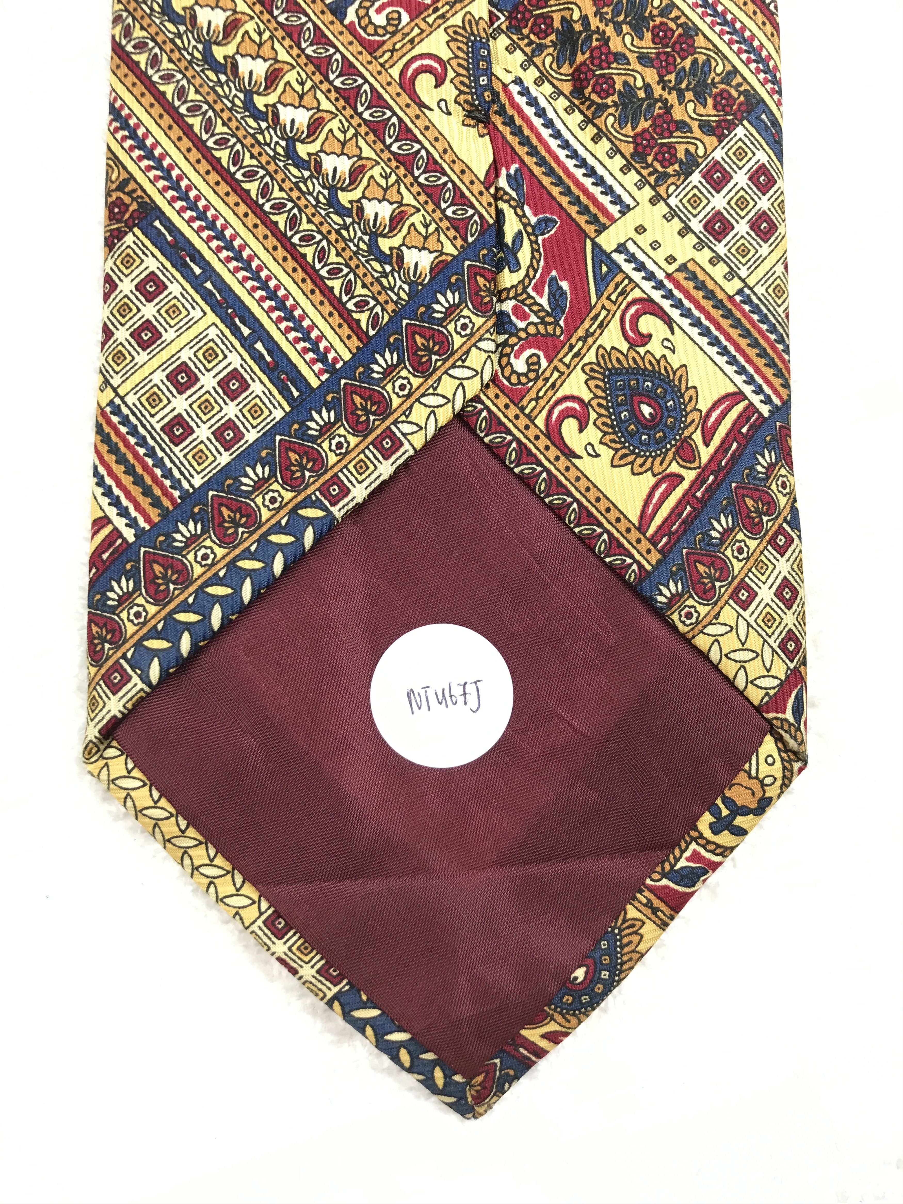 Vintage Vintage Giorgio Rossi Silk Necktie Size ONE SIZE - 9 Thumbnail