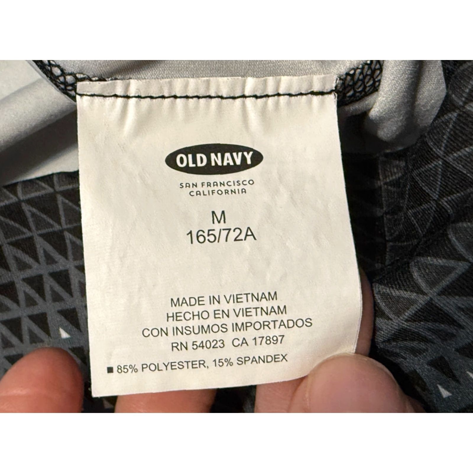 Old Navy Old Navy Pants Women's Medium Gray Activewear Capri Leggings Pull On Size 32" / US 10 / IT 46 - 5 Thumbnail