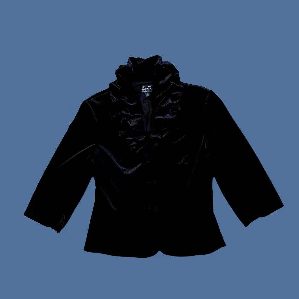Adrianna Papell VINTAGE Adrianna Papell Evening Essentials Velour Jacket Women’s 4P Black Short Sleeve, Petite, 90s, Bohemian, Classic, Designer, Retro Womens Jacket Size S / US 4 / IT 40 - 1 Thumbnail