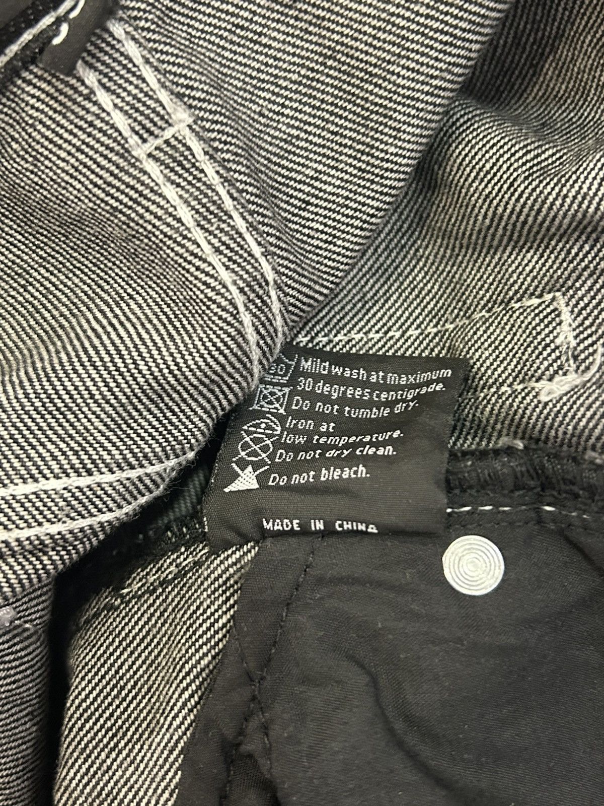 Who Decides War Who Decides War Ultra Flare Scripture Jeans Size US 36 / EU 52 - 9 Thumbnail