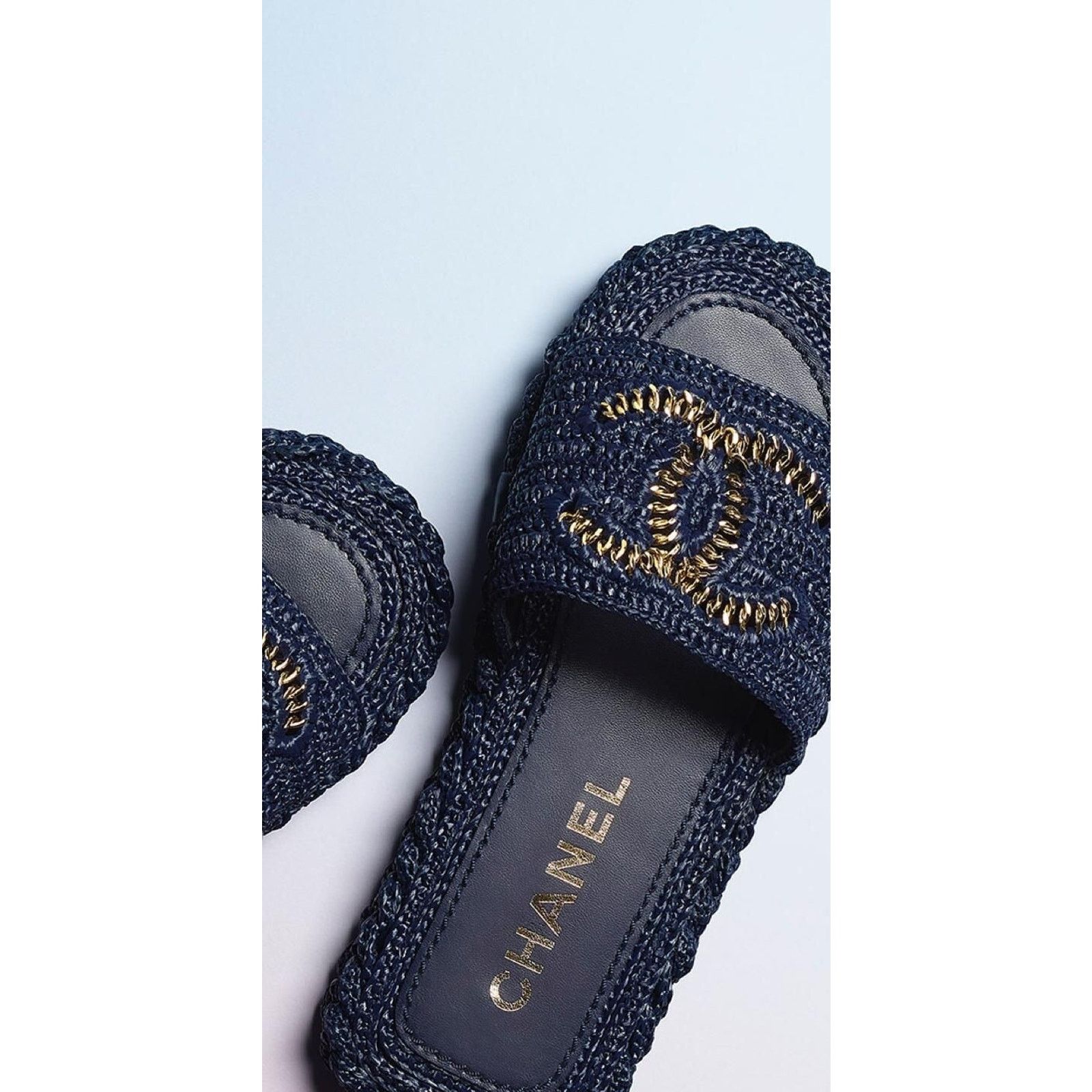 Chanel Chanel 21C Navy Blue Cord Gold Chain CC Logo Mule Slide Size US 7 / IT 37 - 7 Thumbnail