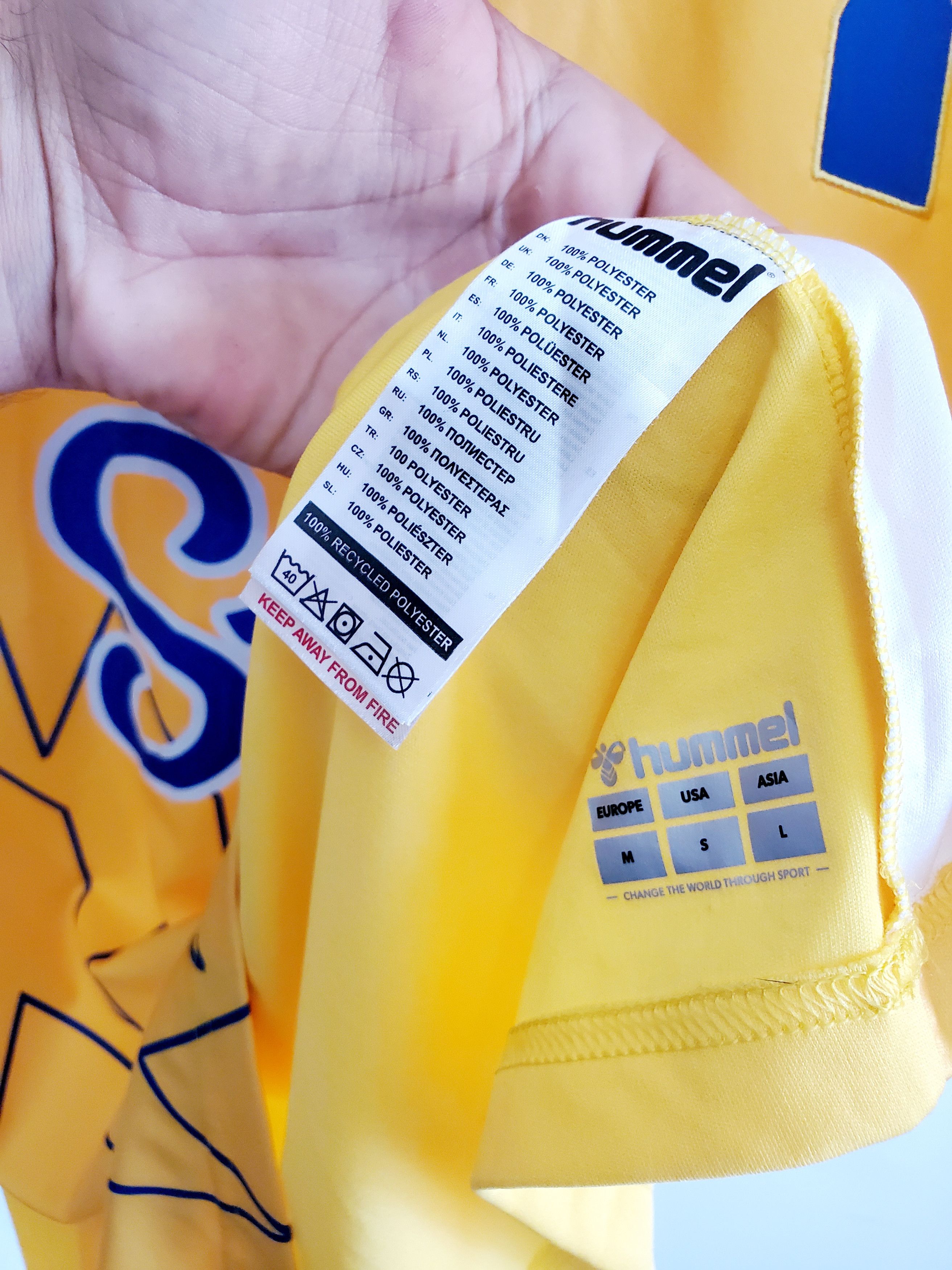 Hummel Everton 22/23 Authentic Blank Jersey ideal condition size M Size US M / EU 48-50 / 2 - 4 Thumbnail