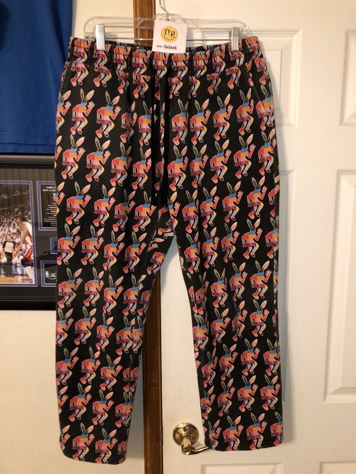 Kodone Kodone Bunny Sweatpants Black MEDIUM Size US 32 / EU 48 - 4 Thumbnail
