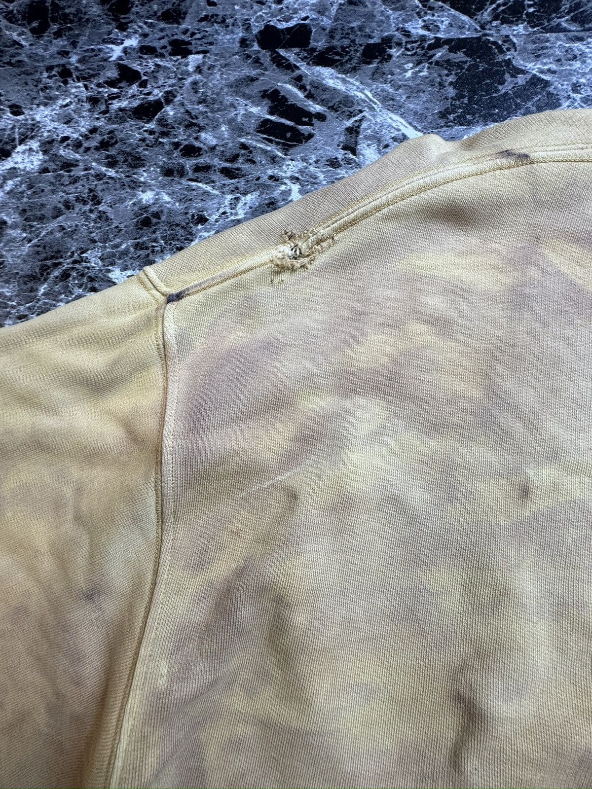 Balenciaga Balenciaga Homme Bleached Distressed Sweatshirt Size US S / EU 44-46 / 1 - 7 Thumbnail