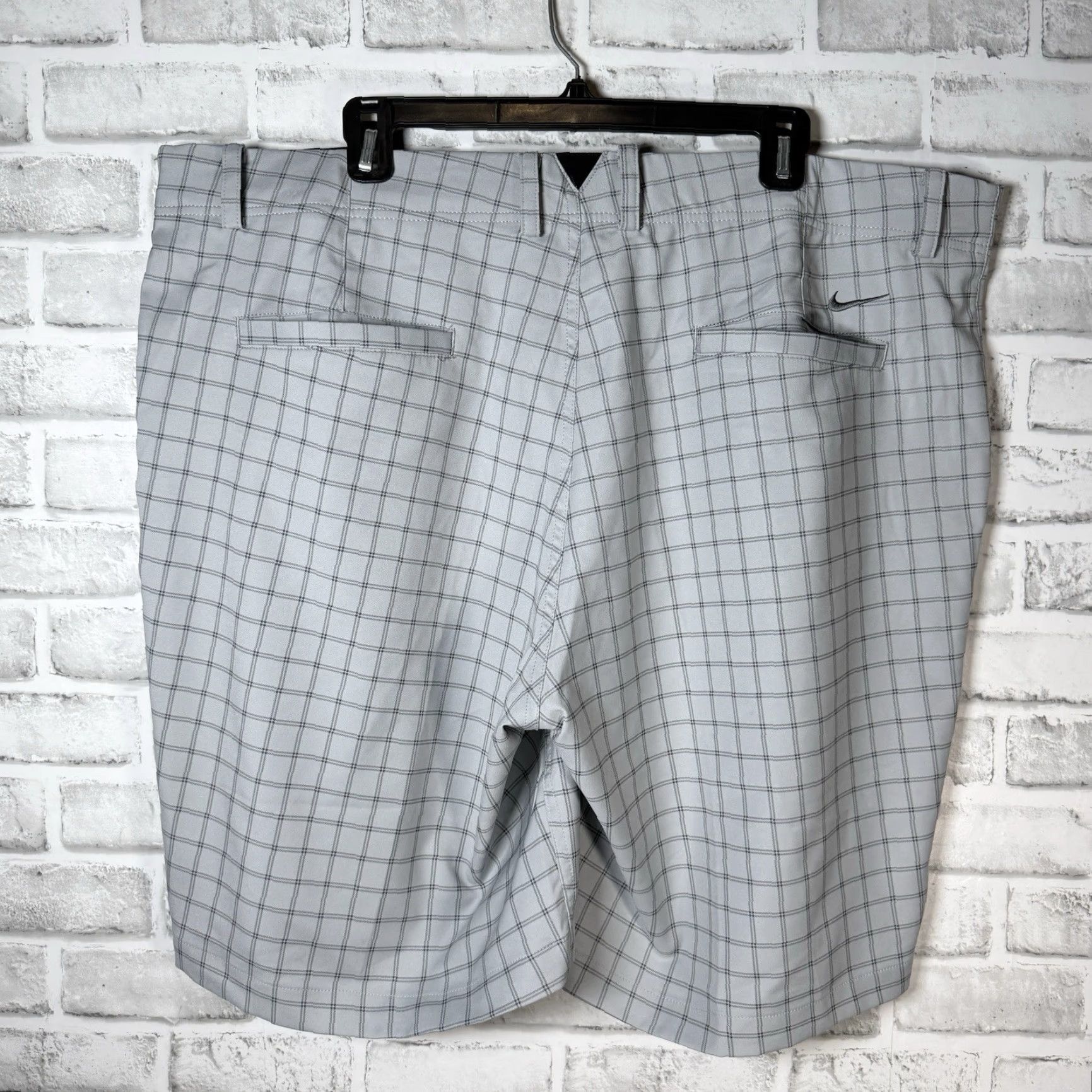 Nike Nike Dri-Fit Golf Shorts Mens Size 42 Gray Athletic Casual 42 Mens Men Shorts Regular Size US 42 / EU 58 - 5 Thumbnail