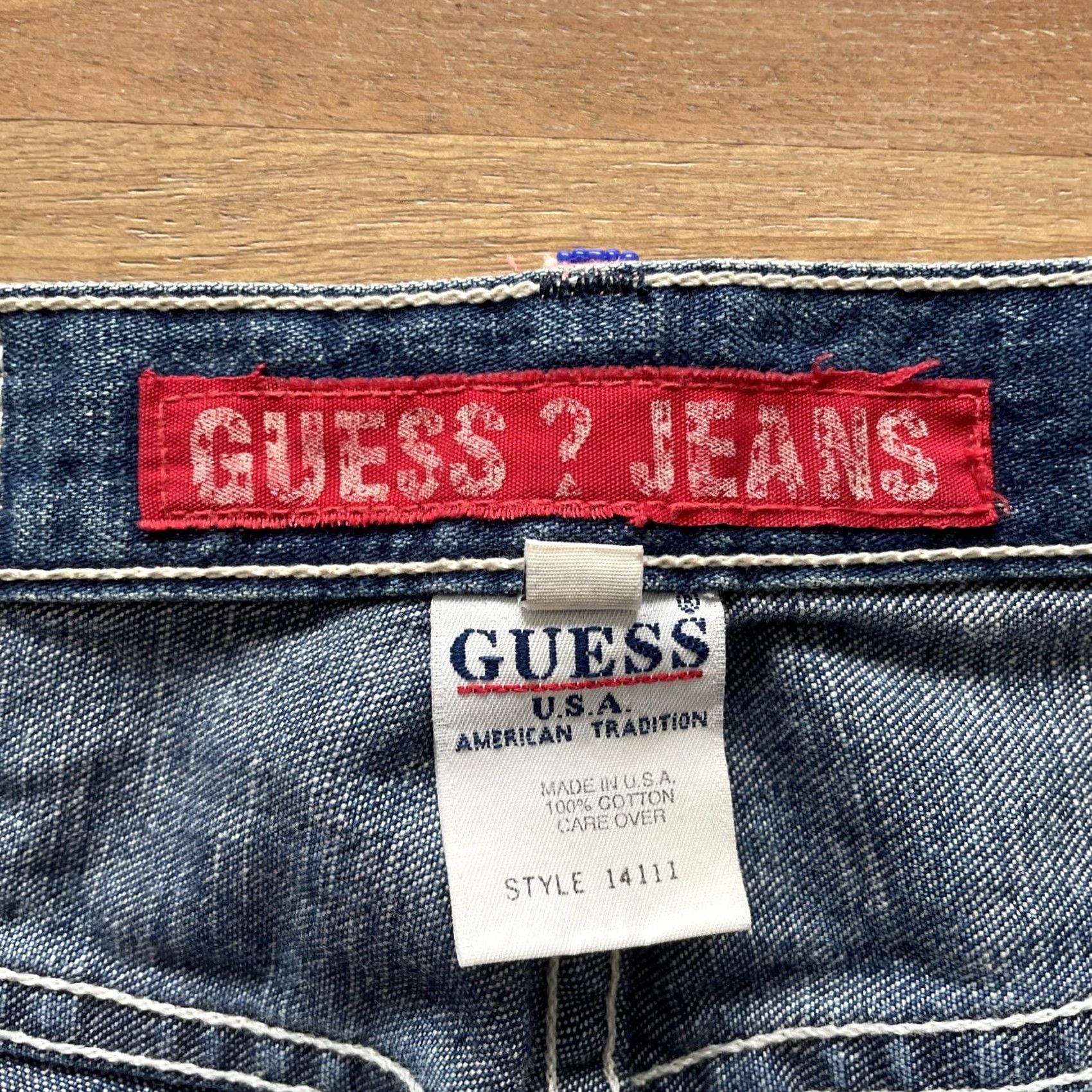 Guess VINTAGE GUESS Jeans Cropped Womens 30x23 Beaded Embellished Denim 80s 90s Boho USA Shirt? Size 30" / US 8 / IT 44 - 3 Thumbnail