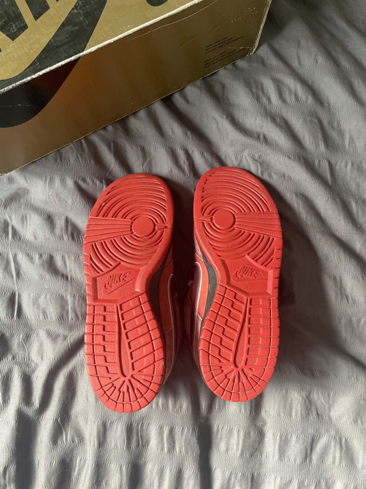 Nike Red Lobster US9.5 Size US 9.5 / EU 42-43 - 4 Thumbnail