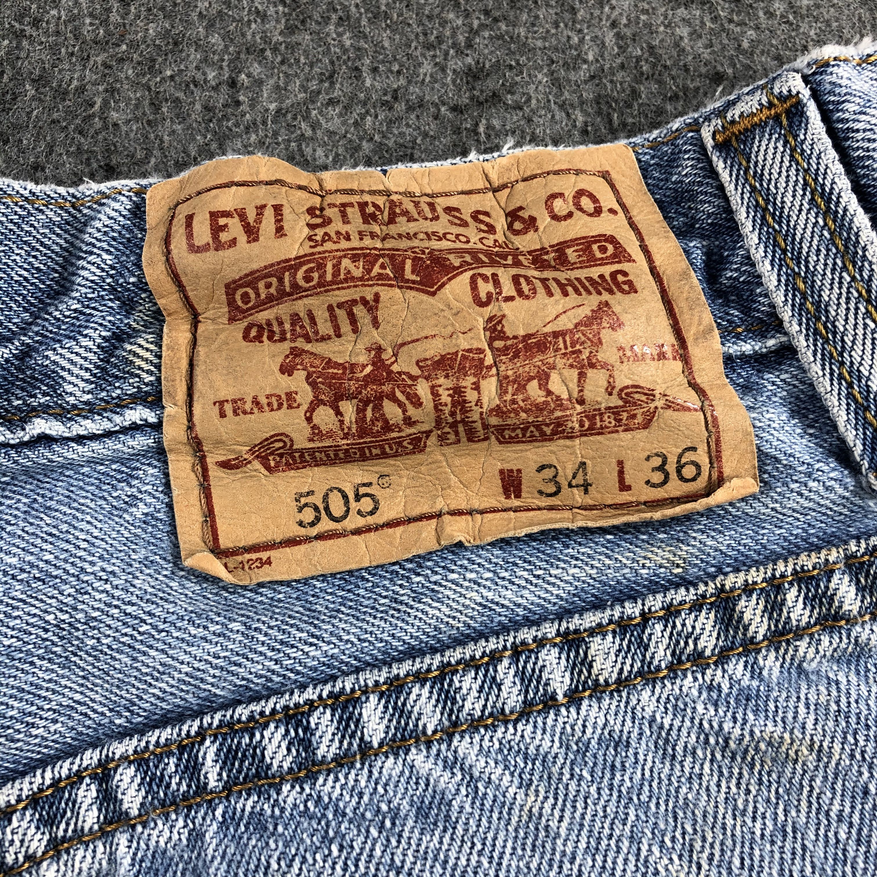 Levi's Vintage Light Wash Levis 505 Jeans-J2177 Size US 33 - 5 Thumbnail