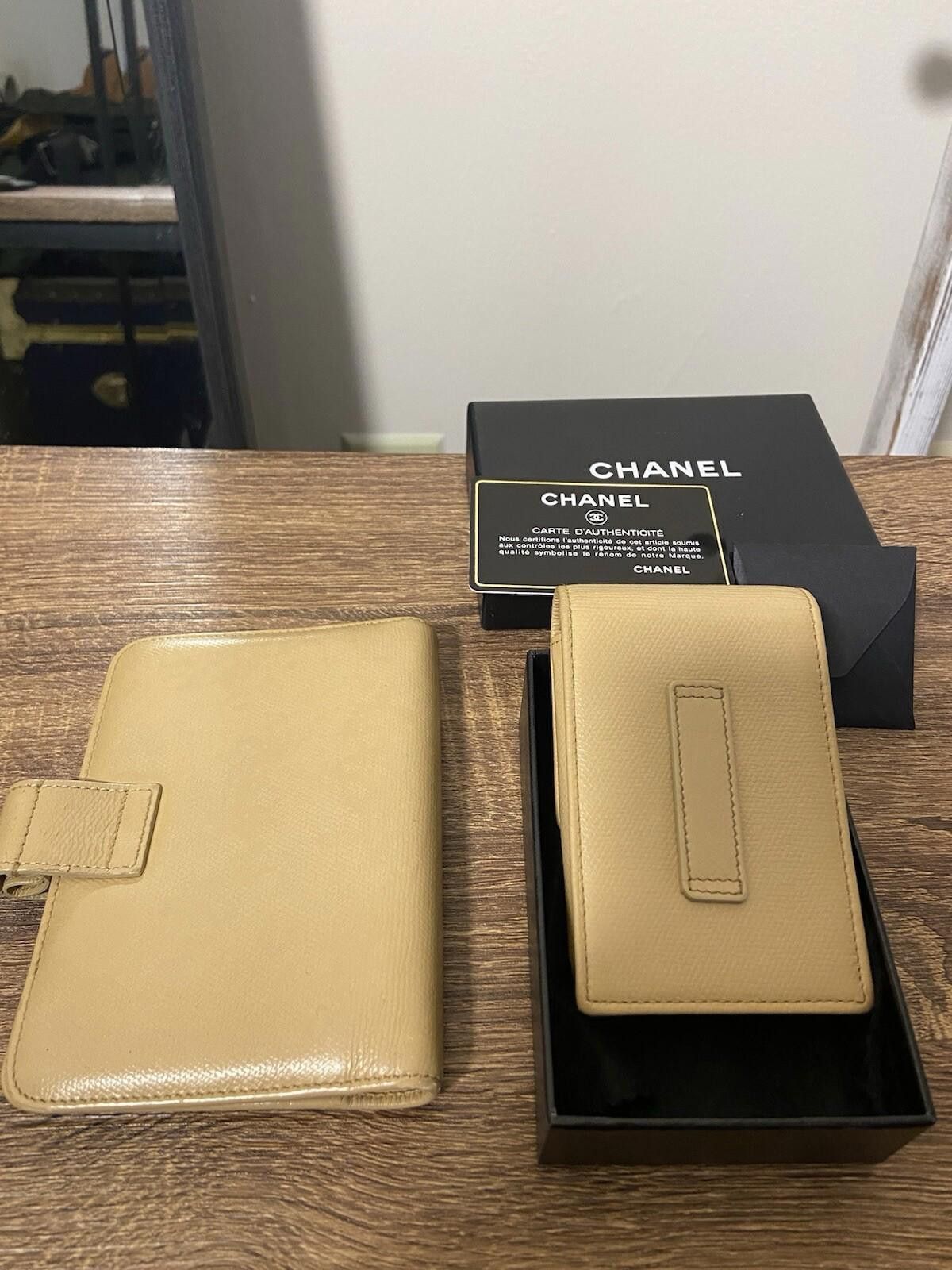 Chanel Chanel beige leather cigarette case+agenda journal cover set Size ONE SIZE - 2 Thumbnail